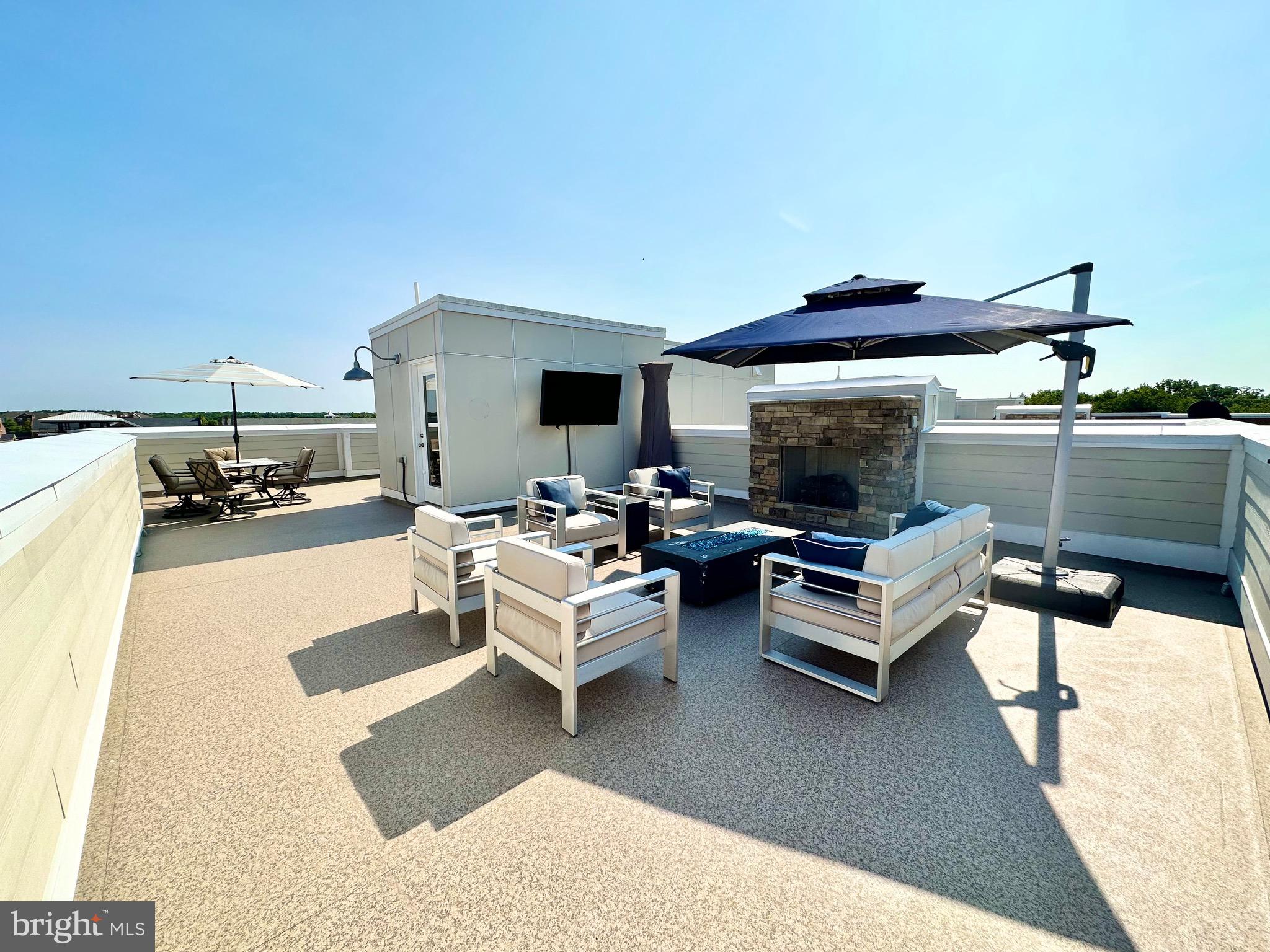 LIBERTY - Residential Lease