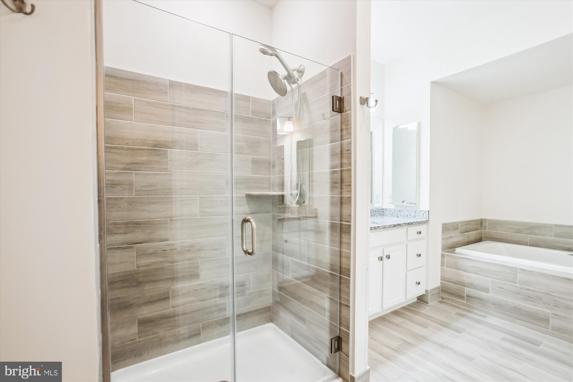 LIBERTY - Residential Lease