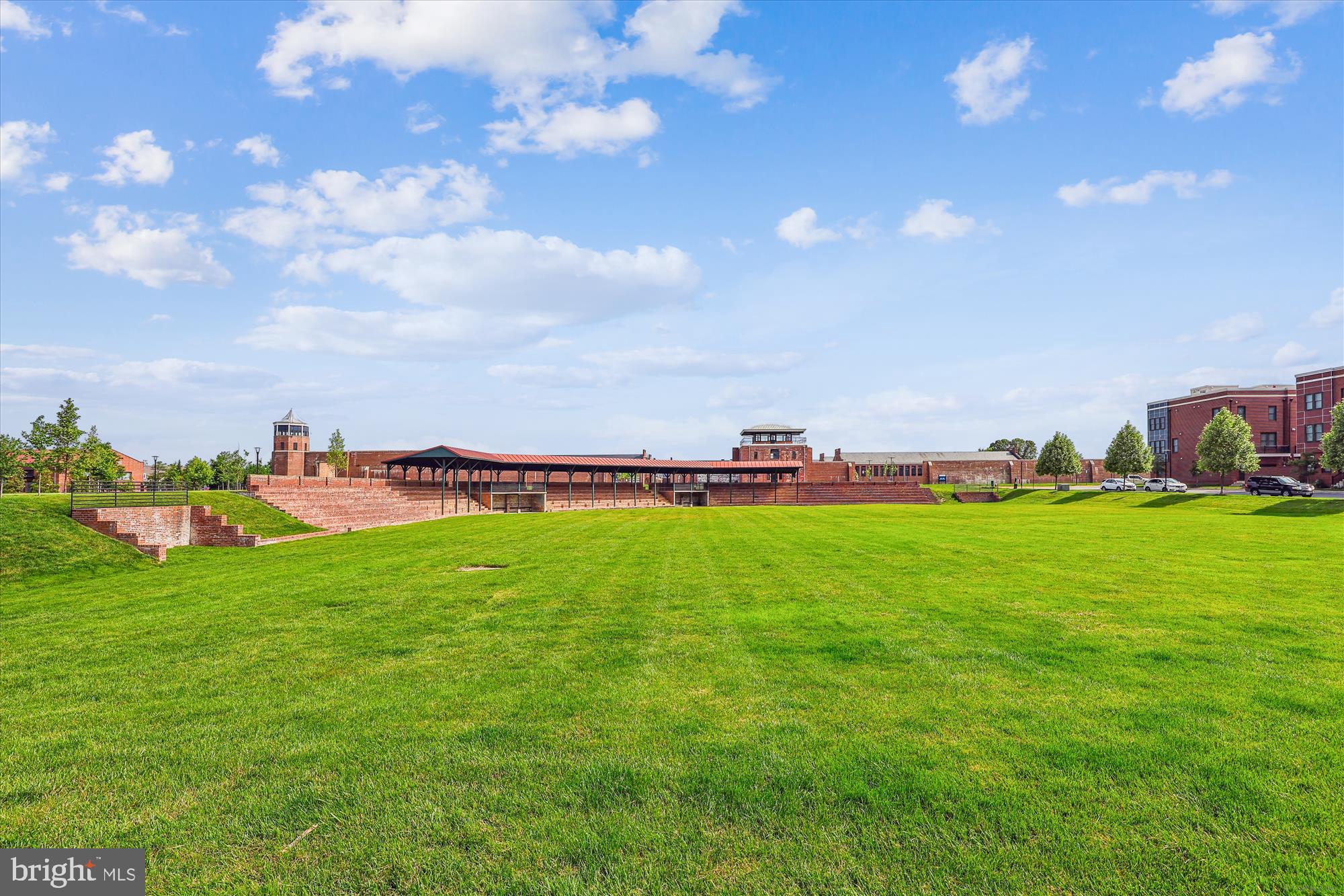 LIBERTY - Residential Lease