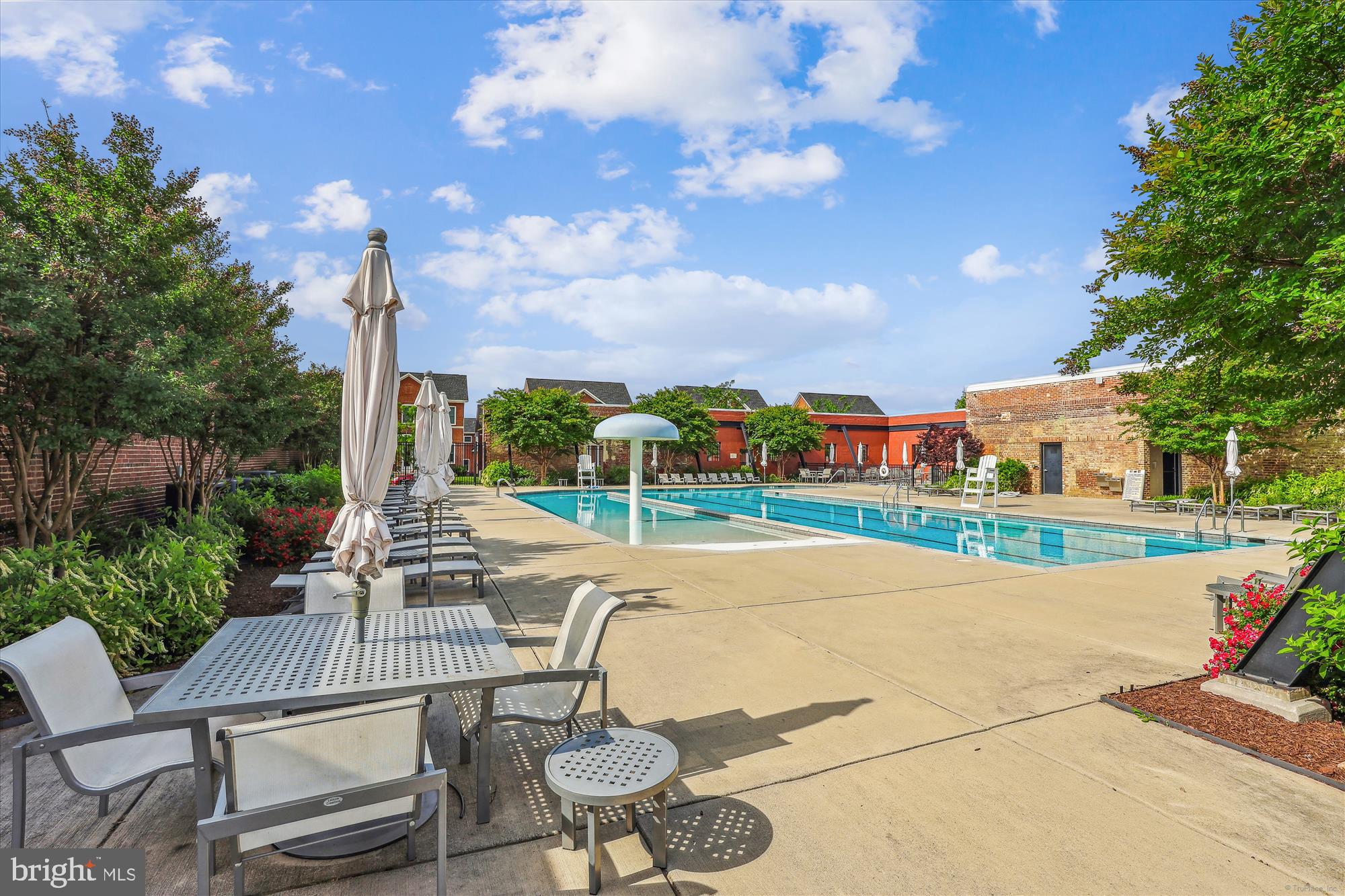 LIBERTY - Residential Lease