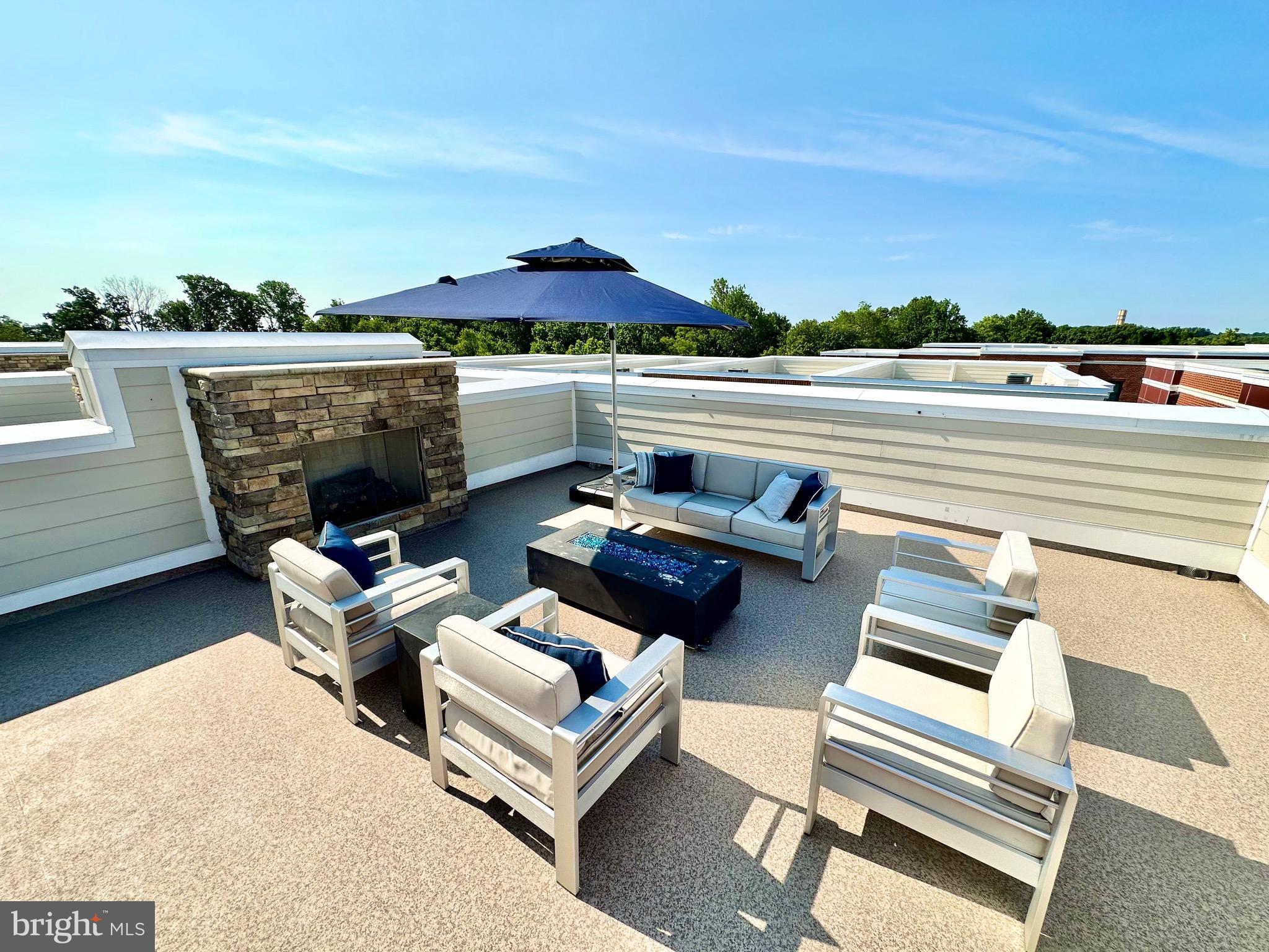 LIBERTY - Residential Lease