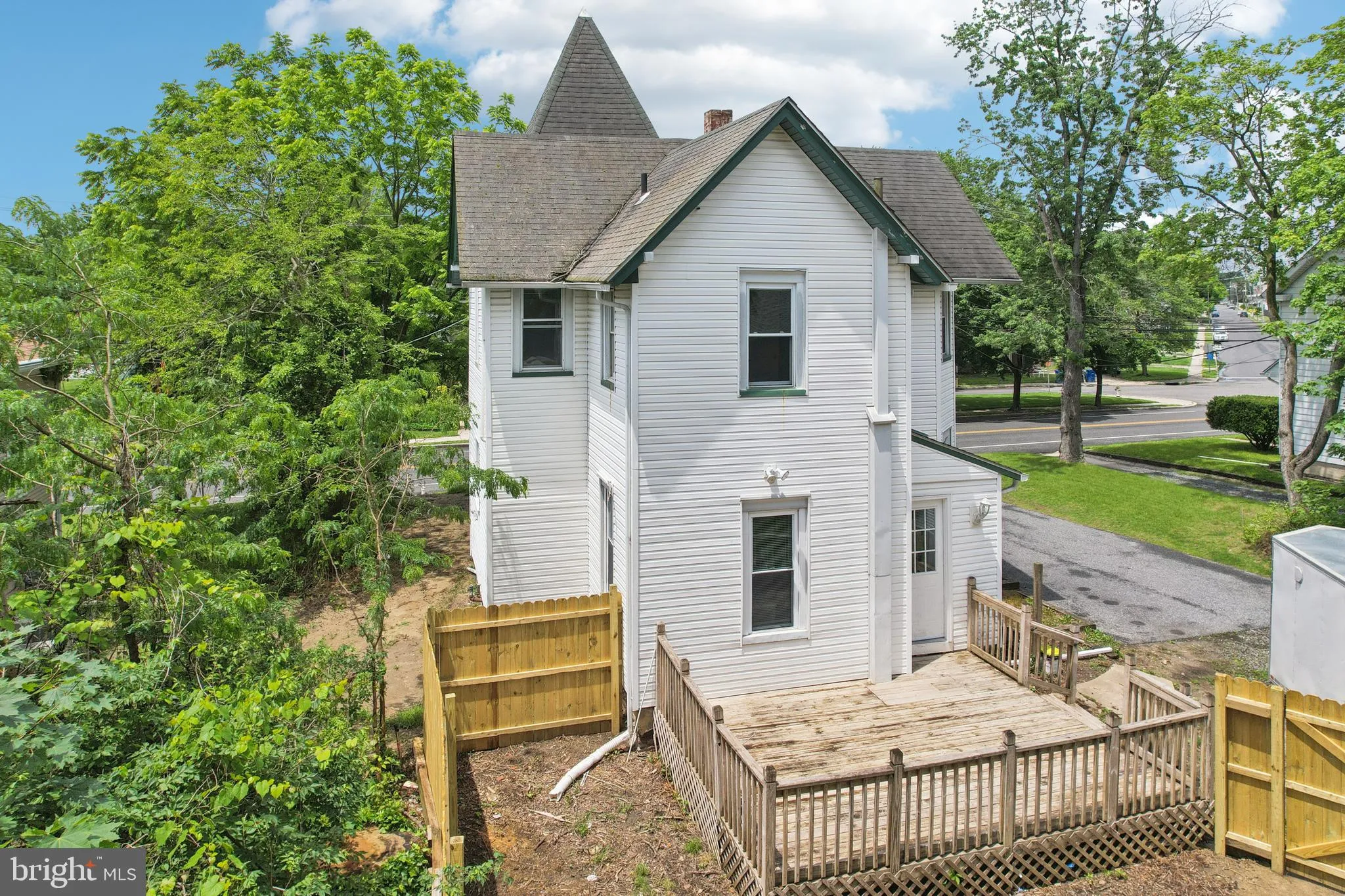 Glassboro, New Jersey 08028, United States, 5 Bedrooms Bedrooms, ,2 BathroomsBathrooms,Residential,Active,234792