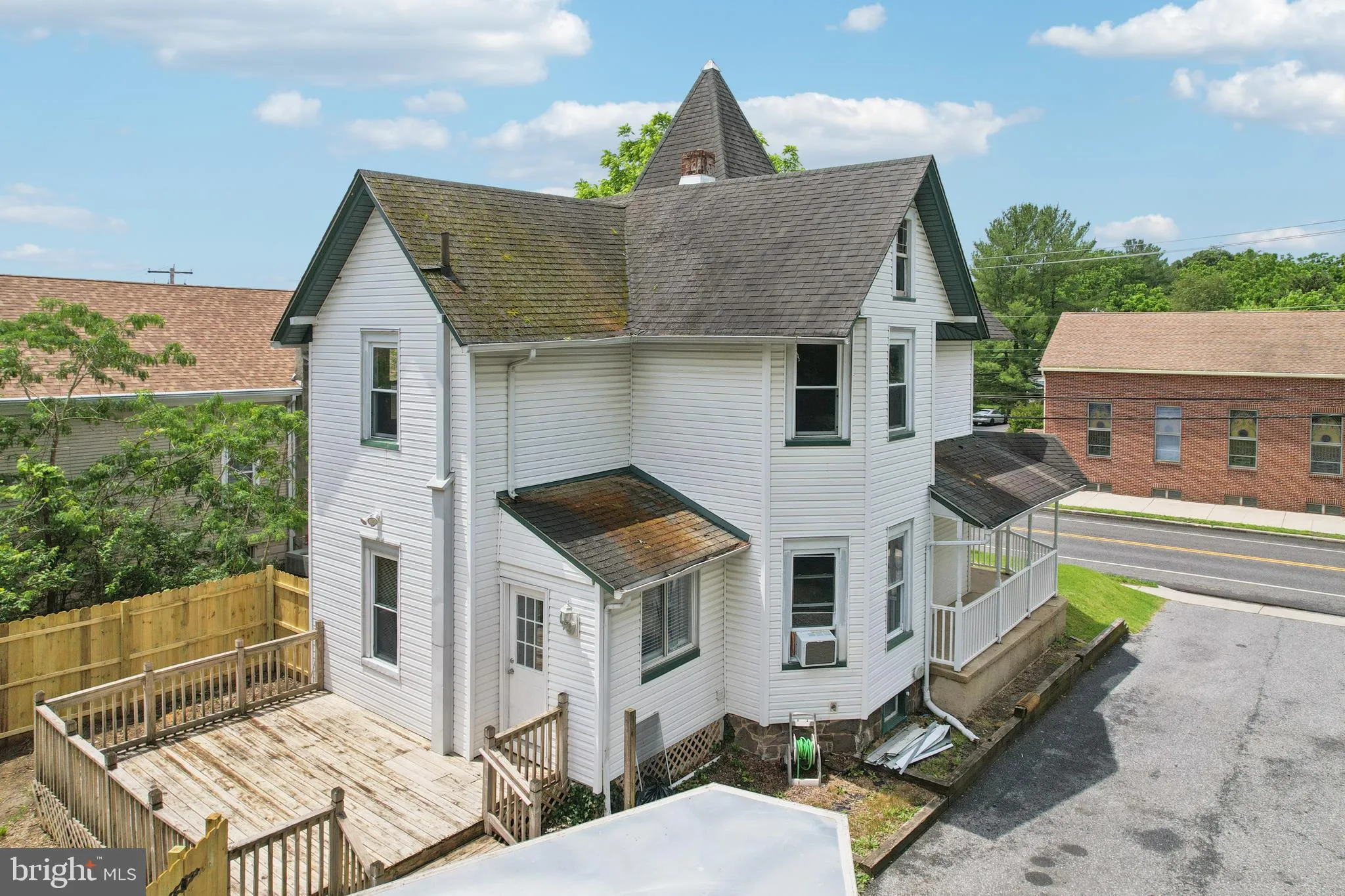 Glassboro, New Jersey 08028, United States, 5 Bedrooms Bedrooms, ,2 BathroomsBathrooms,Residential,Active,234792