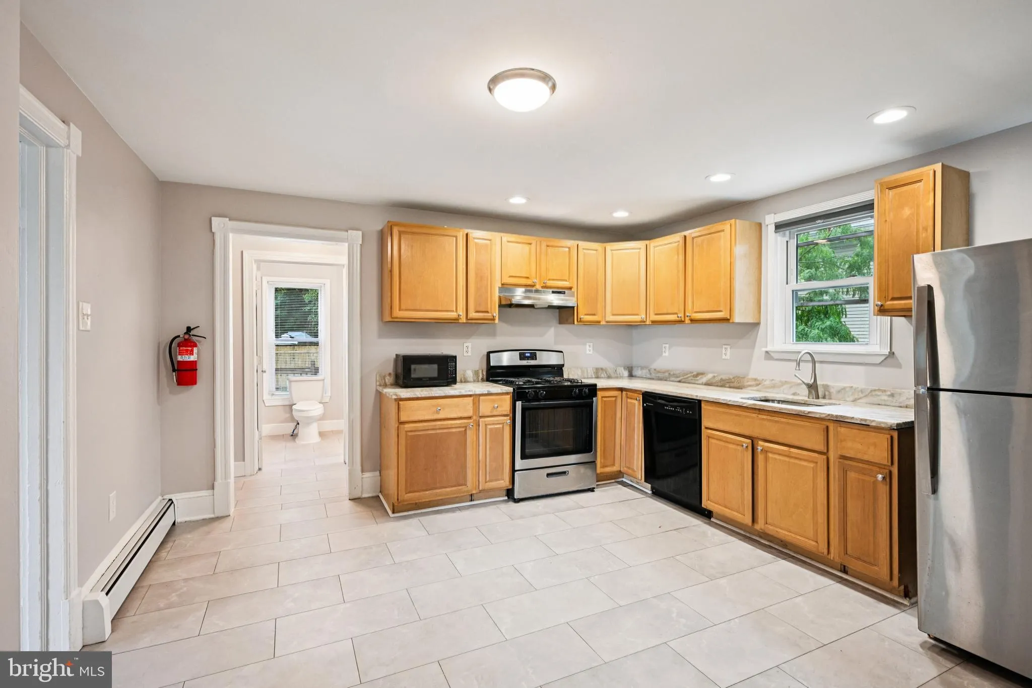 Glassboro, New Jersey 08028, United States, 5 Bedrooms Bedrooms, ,2 BathroomsBathrooms,Residential,Active,234792