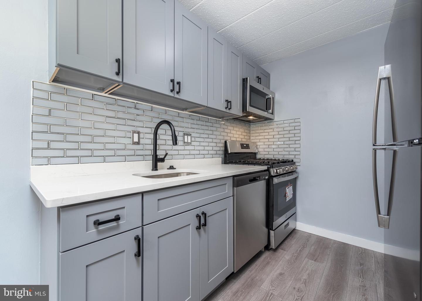 PRESIDENTIAL PARK - Residential