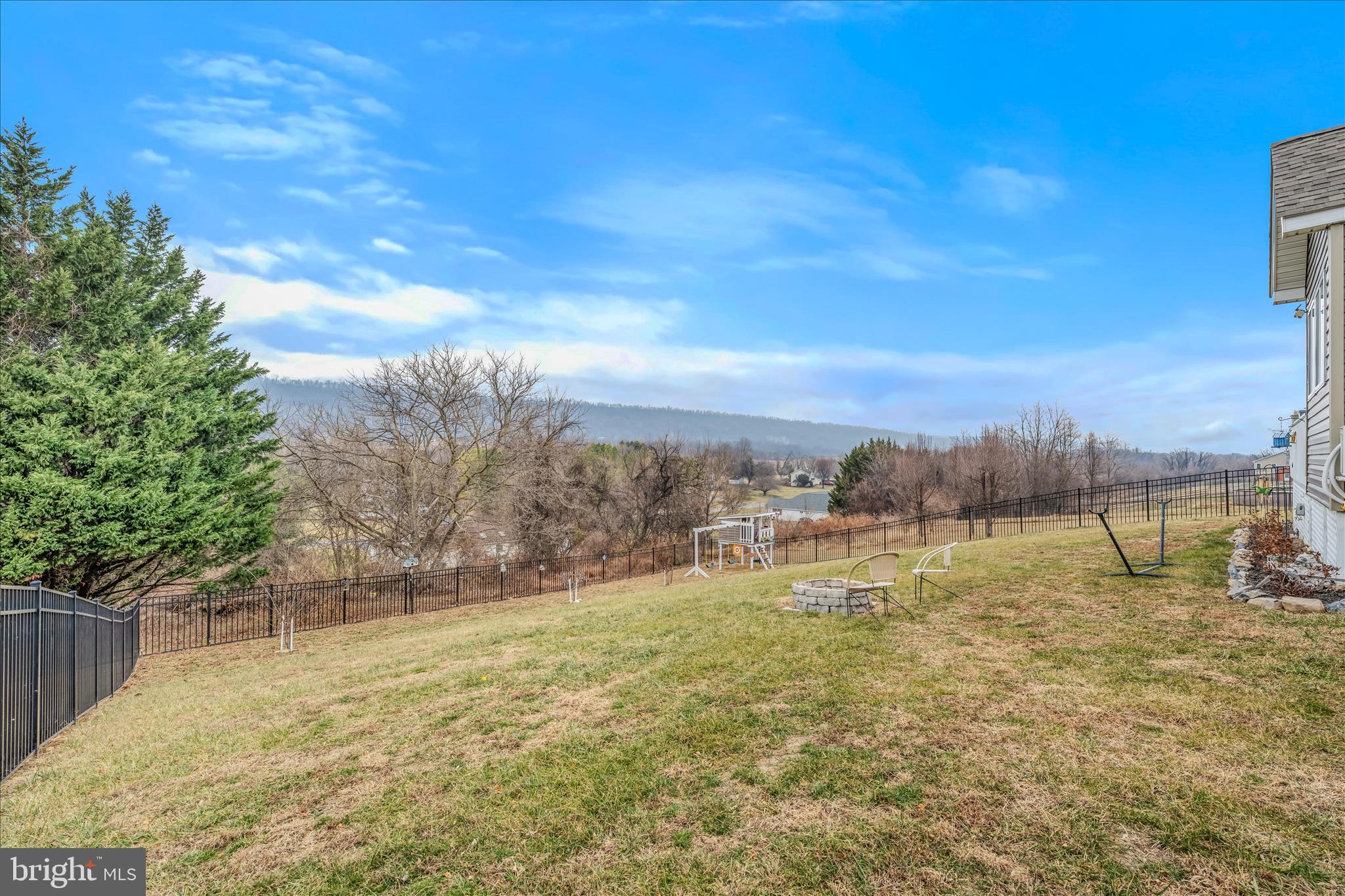 PEBBLE RIDGE - Residential