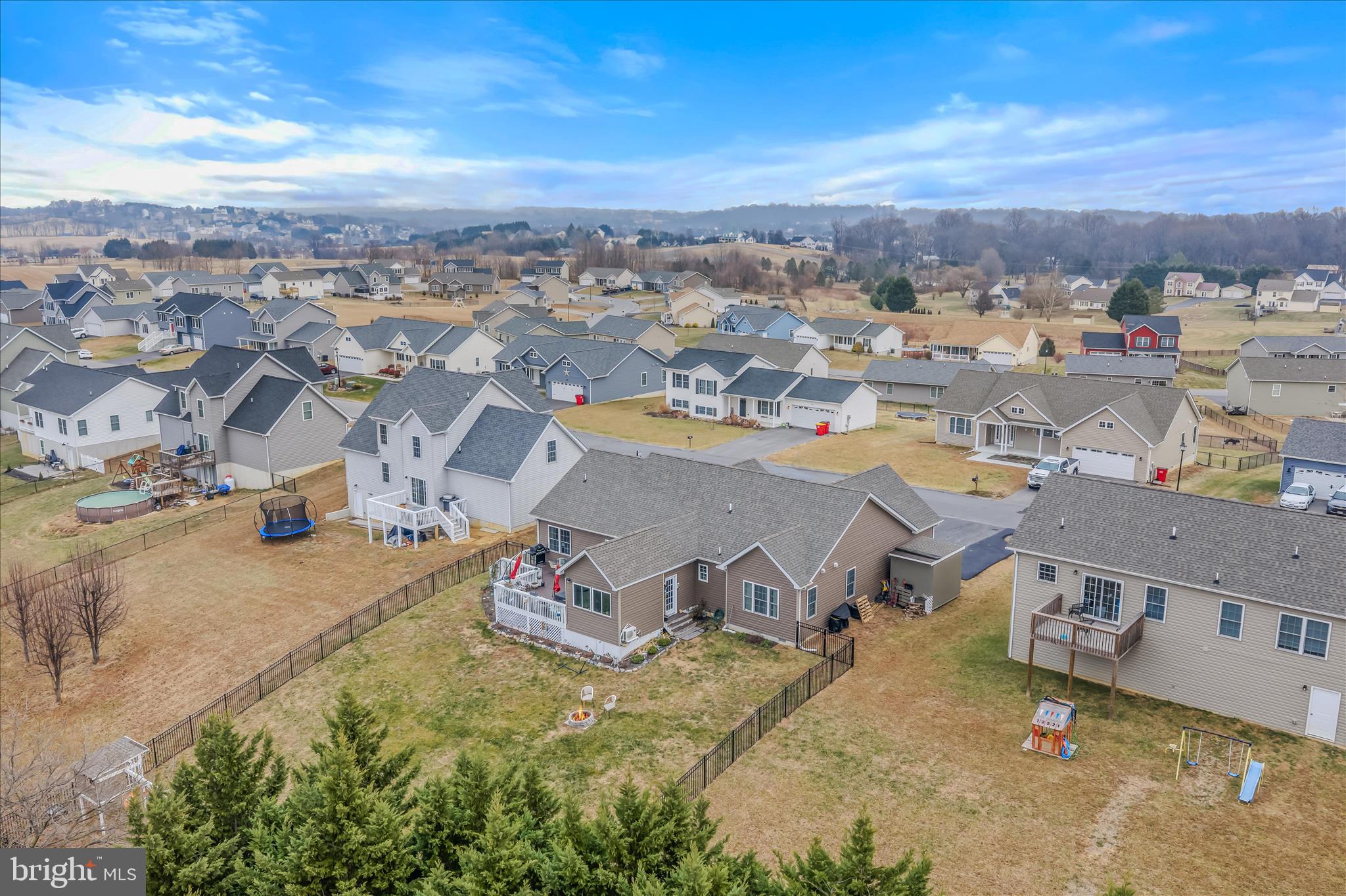 PEBBLE RIDGE - Residential