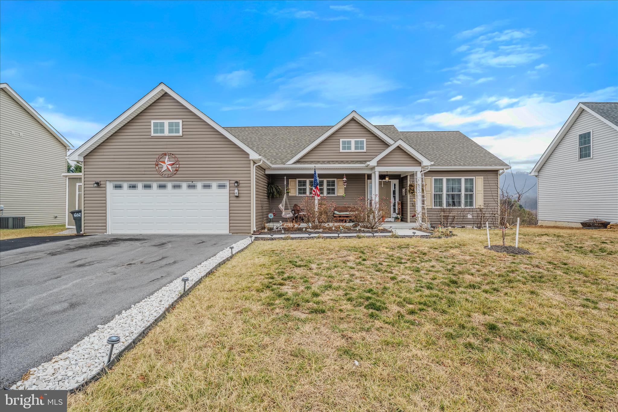 PEBBLE RIDGE - Residential