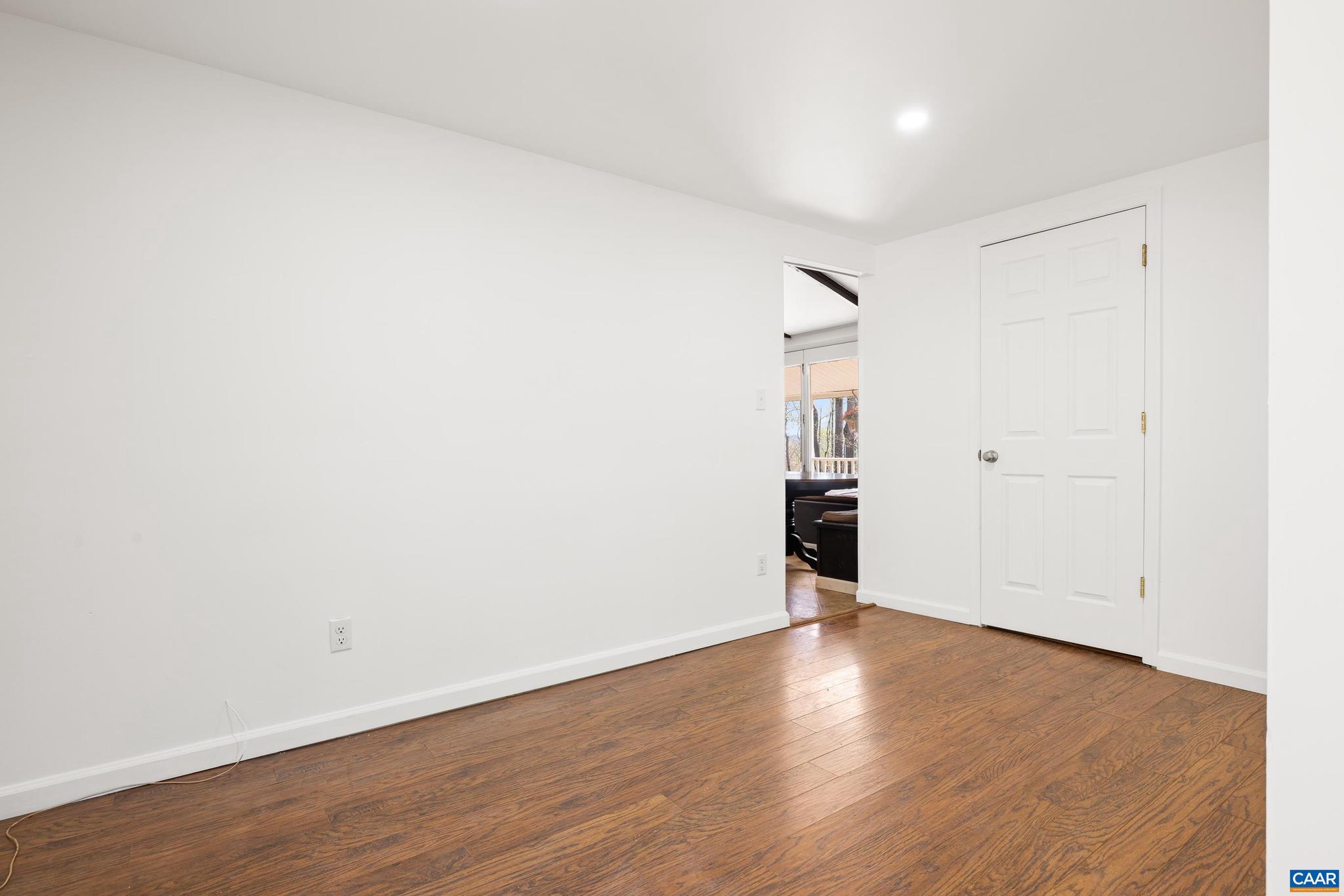 DOGWOOD VALLEY - Residential