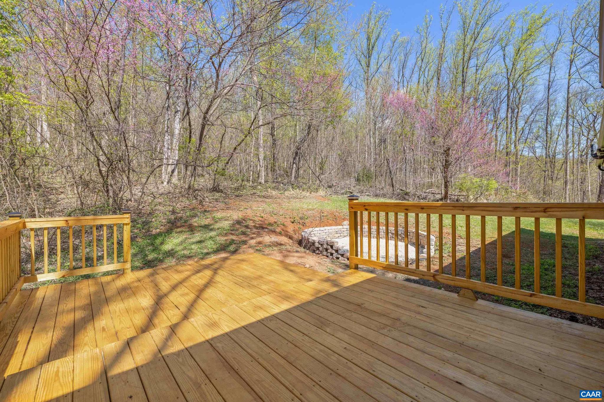 DOGWOOD VALLEY - Residential