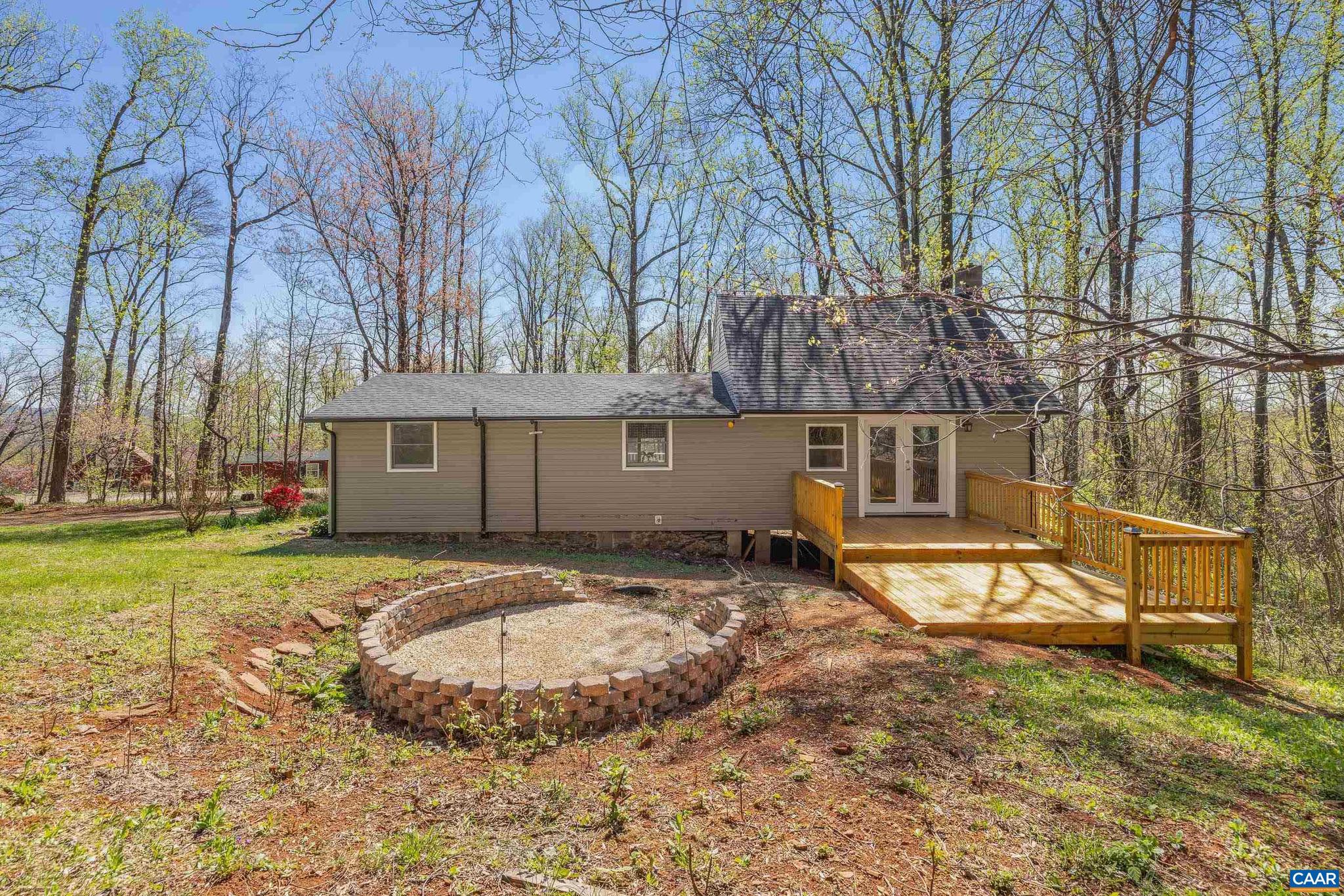 DOGWOOD VALLEY - Residential