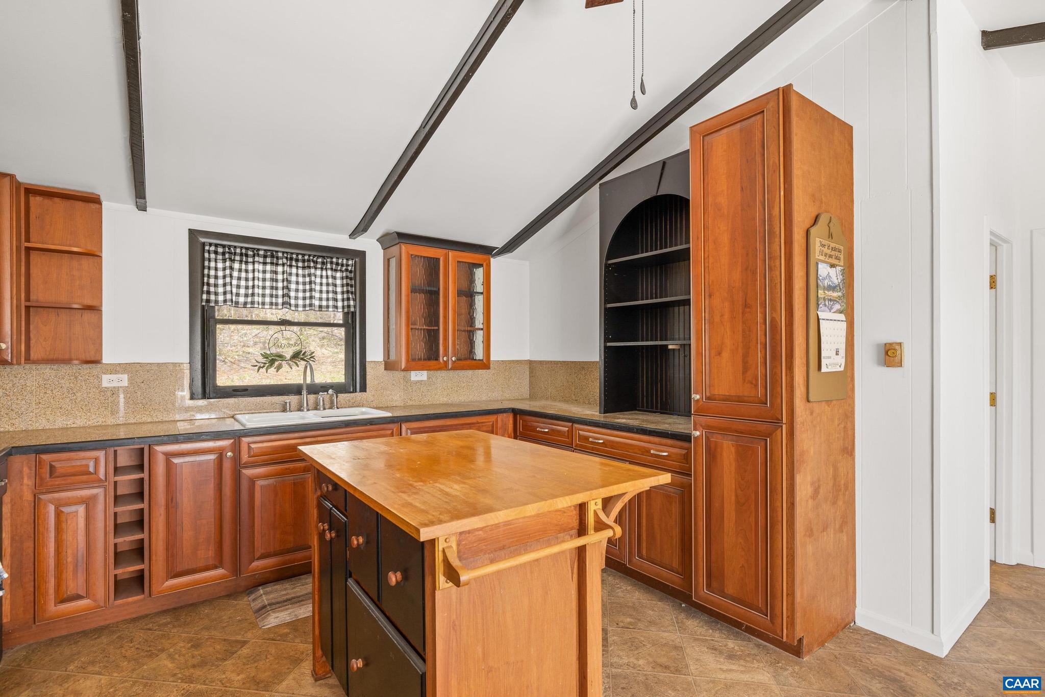 DOGWOOD VALLEY - Residential