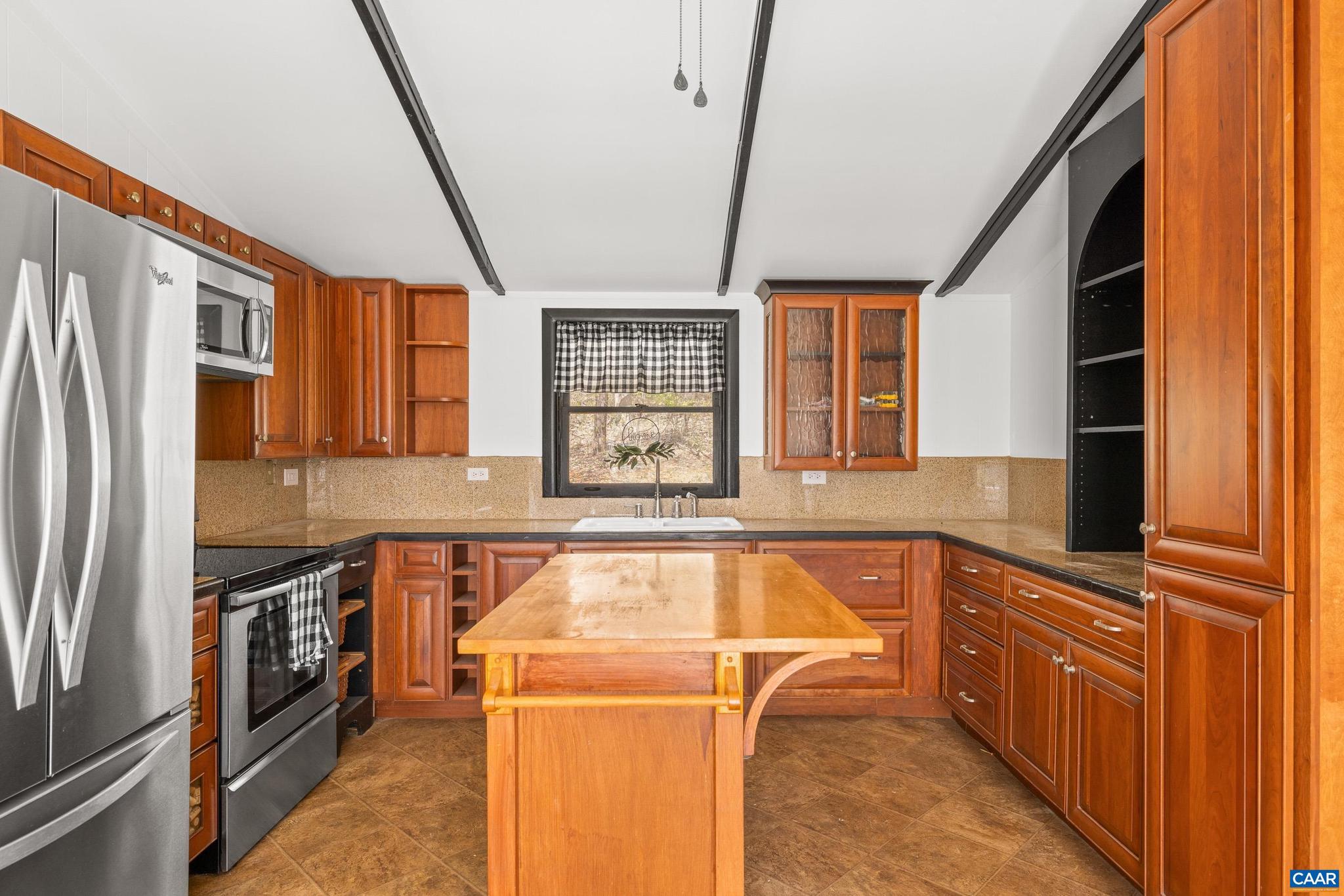 DOGWOOD VALLEY - Residential