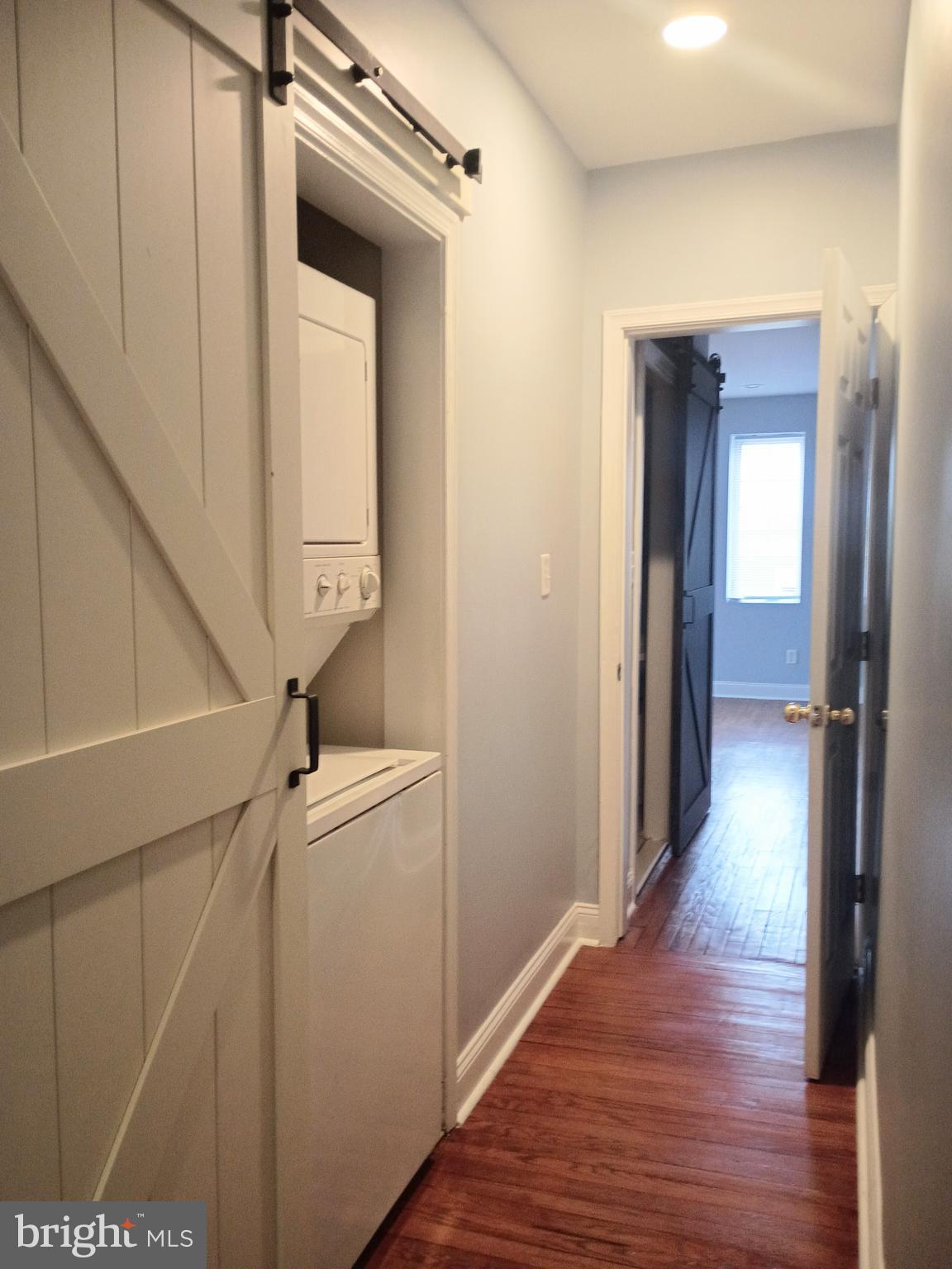 LITTLE ITALY - Residential Lease