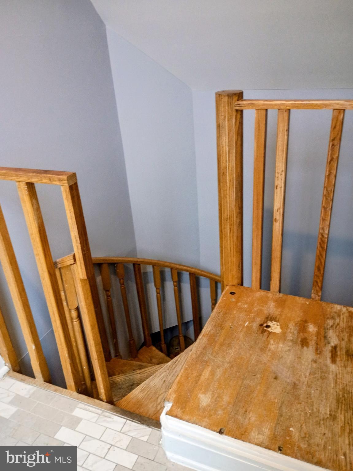 LITTLE ITALY - Residential Lease