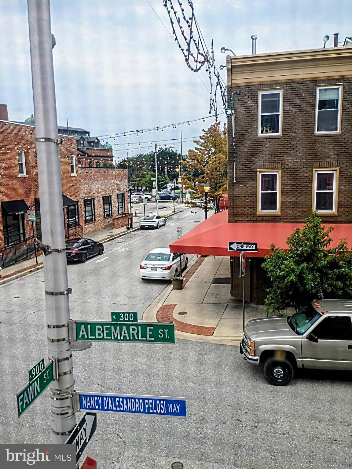 LITTLE ITALY - Residential Lease