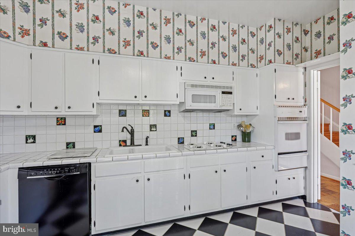 CROSS KEYS - Residential