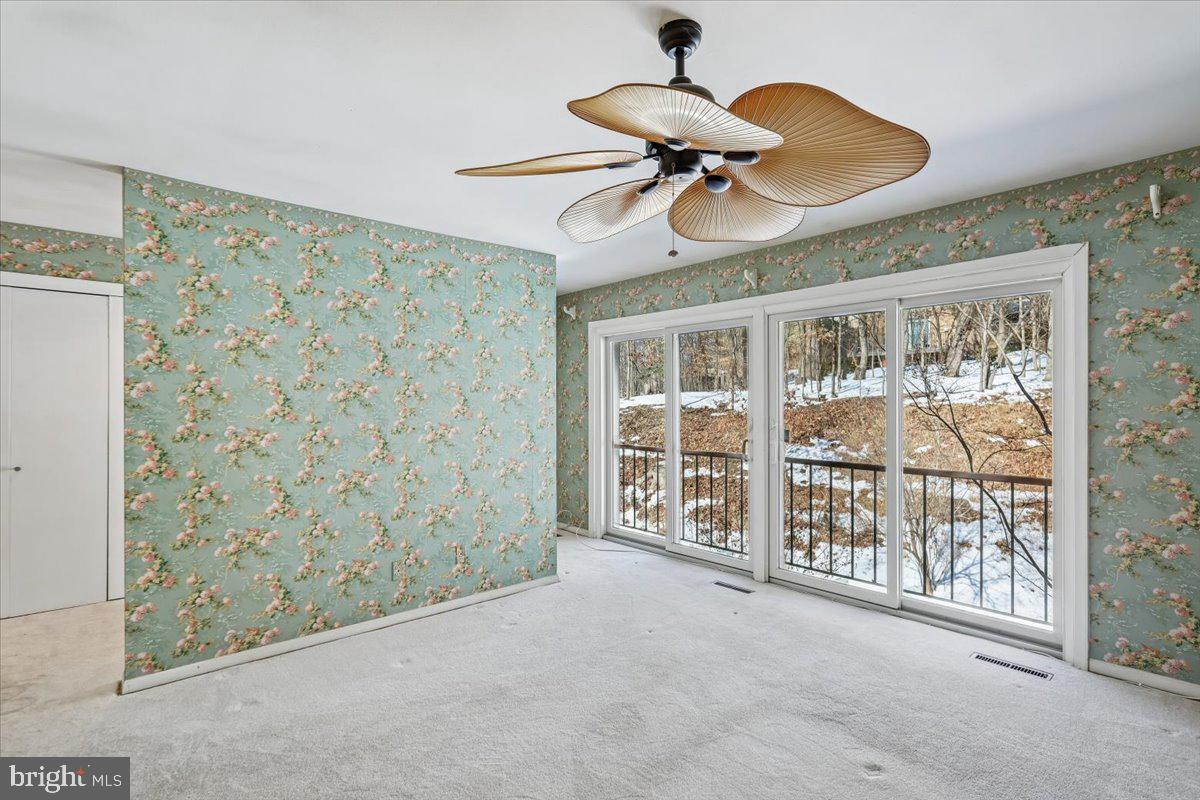 CROSS KEYS - Residential