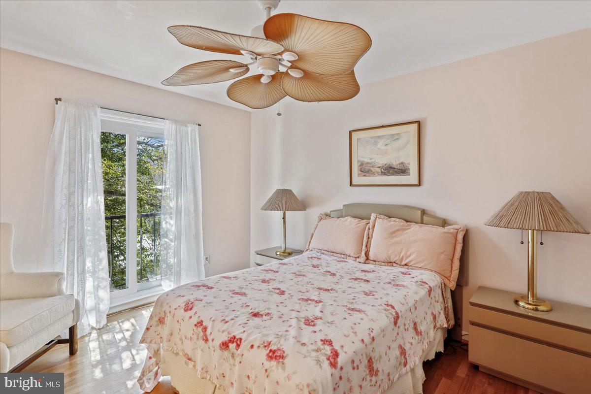 CROSS KEYS - Residential