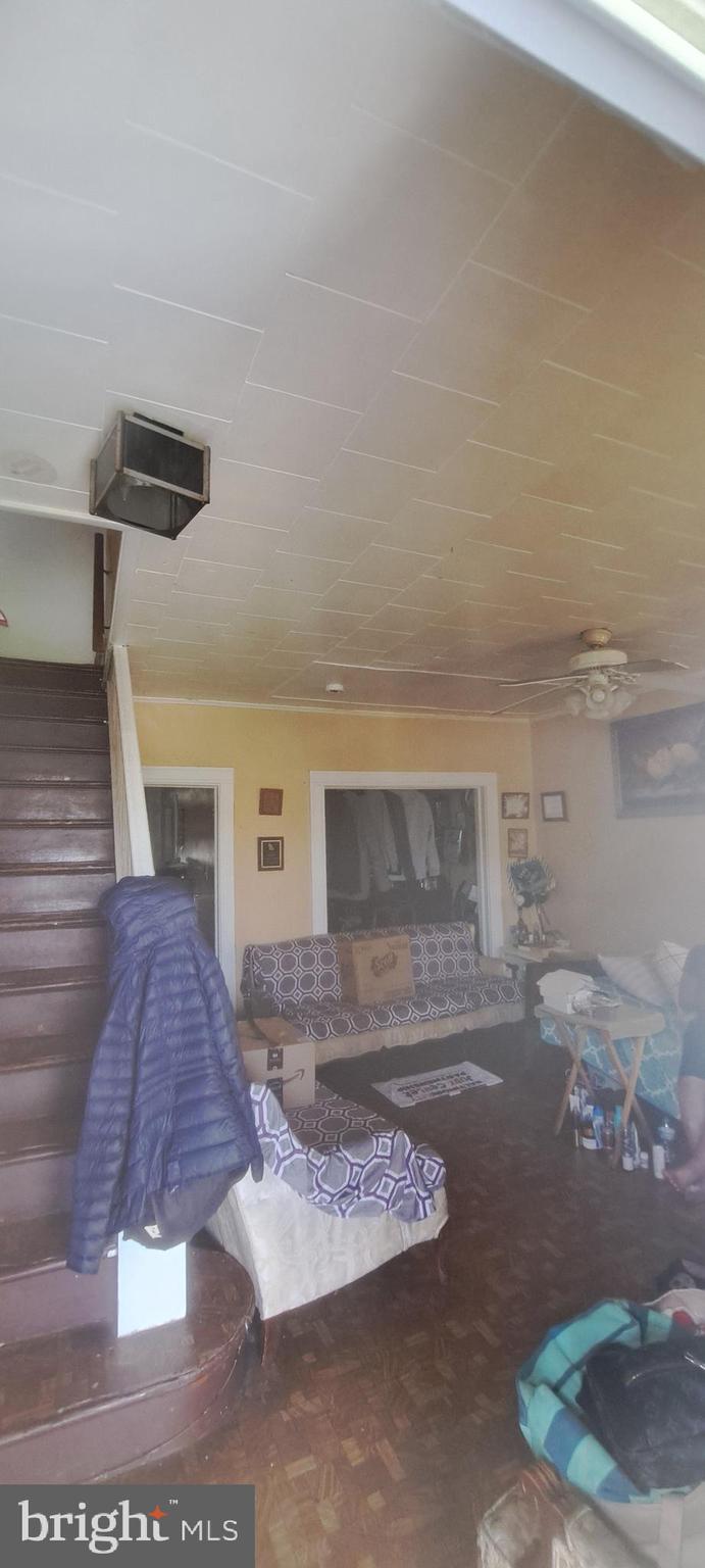 WEST BALTIMORE - Residential