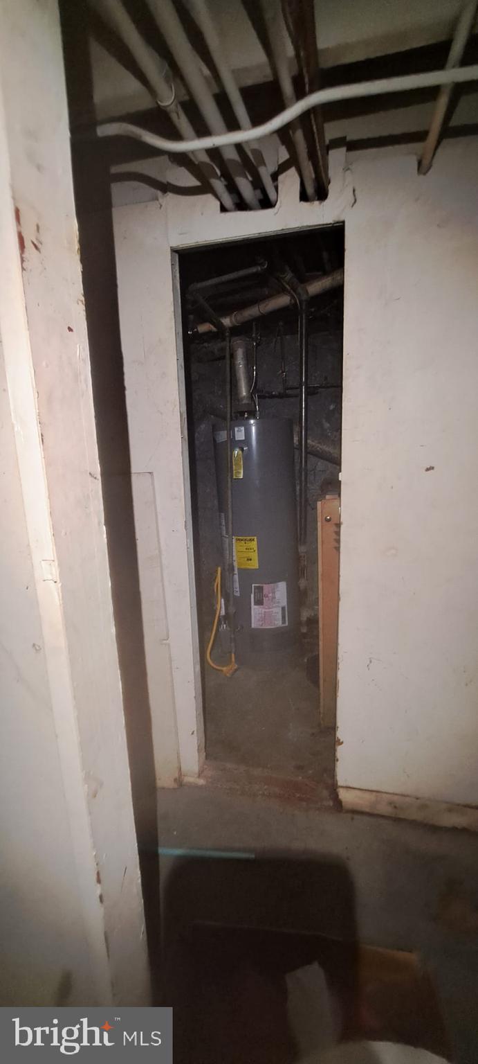 WEST BALTIMORE - Residential