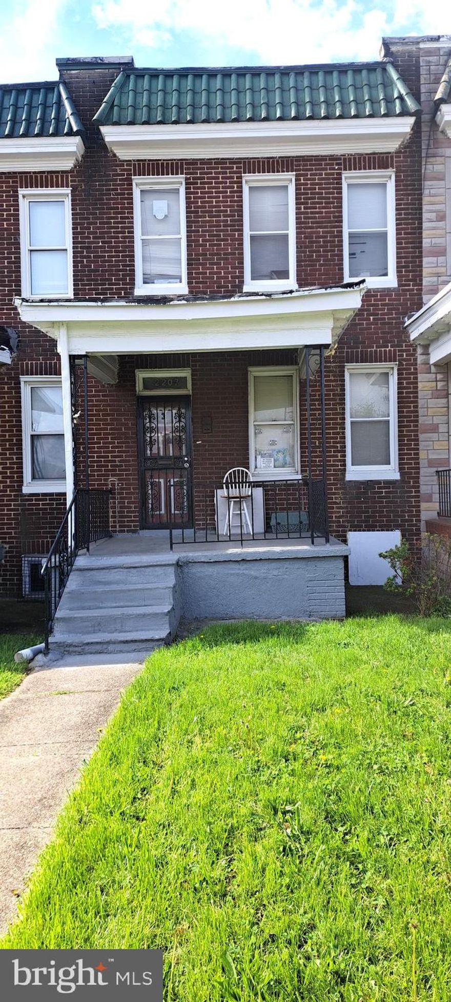 Turnkey Investment Property in an Attractive West Baltimore Neighborhood!!!!

Welcome to 2207 W Lafayette Ave, a solid 3-bedroom, 1-bathroom brick rowhome located on a clean, quiet block in one of West Baltimore’s more desirable pockets. The property is tenant-occupied, bringing in just under $1,000/month — well below market rent. The tenant is on a 60-day lease.

The home has not been updated, offering a clear value-add opportunity for investors looking to renovate and boost rental income or resale value.

Situated near Coppin State University, Druid Hill Park, schools, and public transit — a prime spot for long-term growth.

Don’t miss this one — opportunity is knocking!