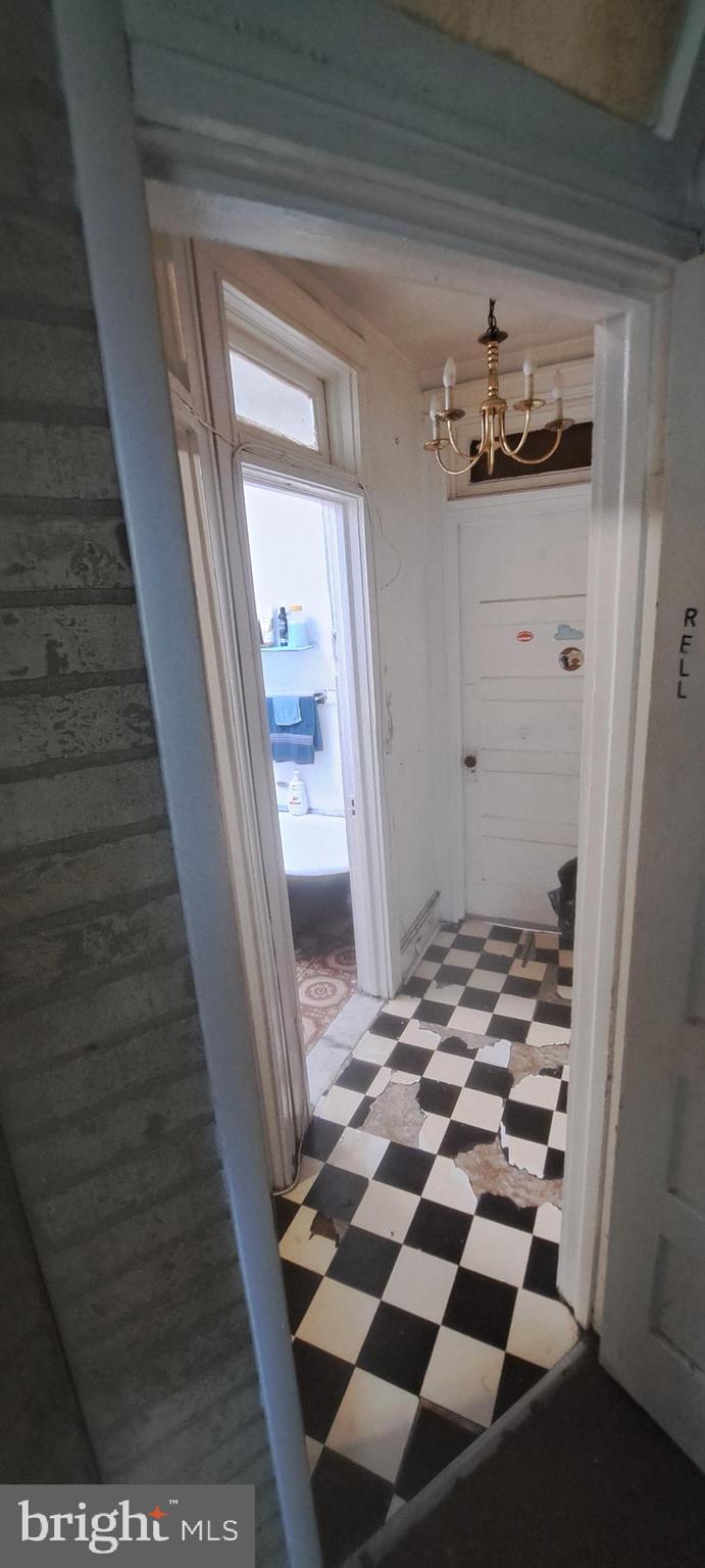 WEST BALTIMORE - Residential