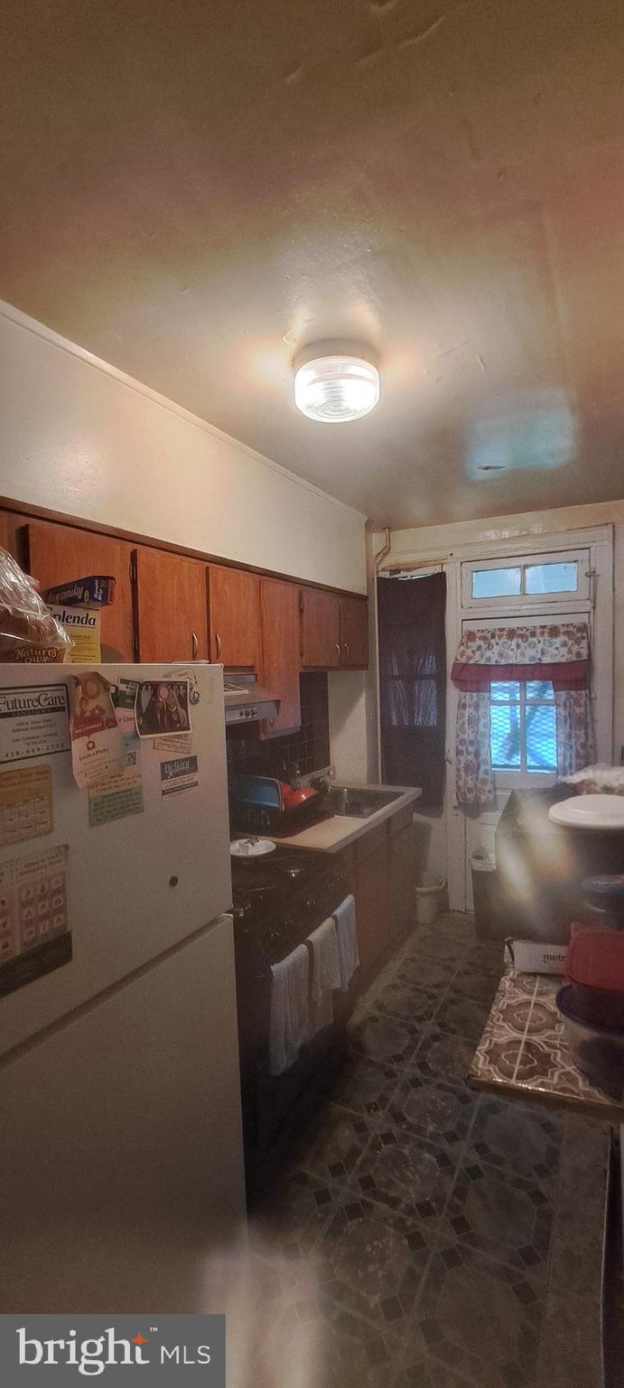 WEST BALTIMORE - Residential