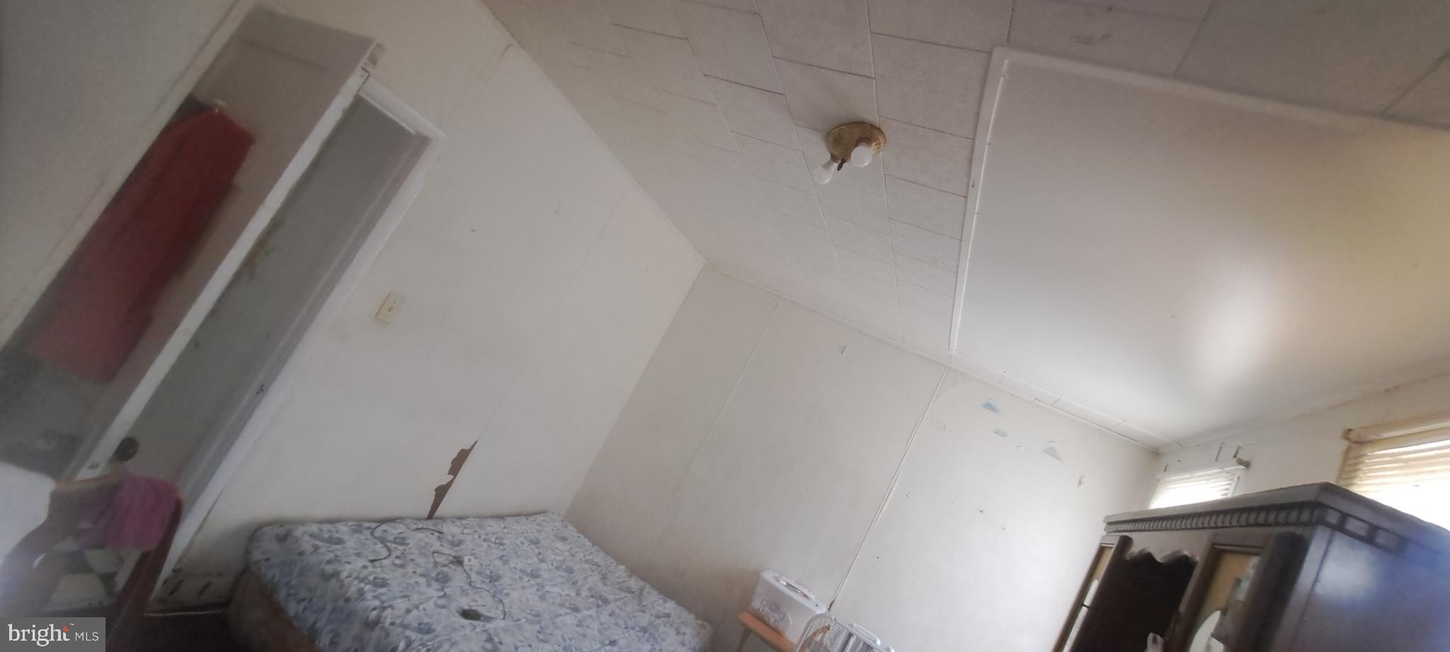 WEST BALTIMORE - Residential