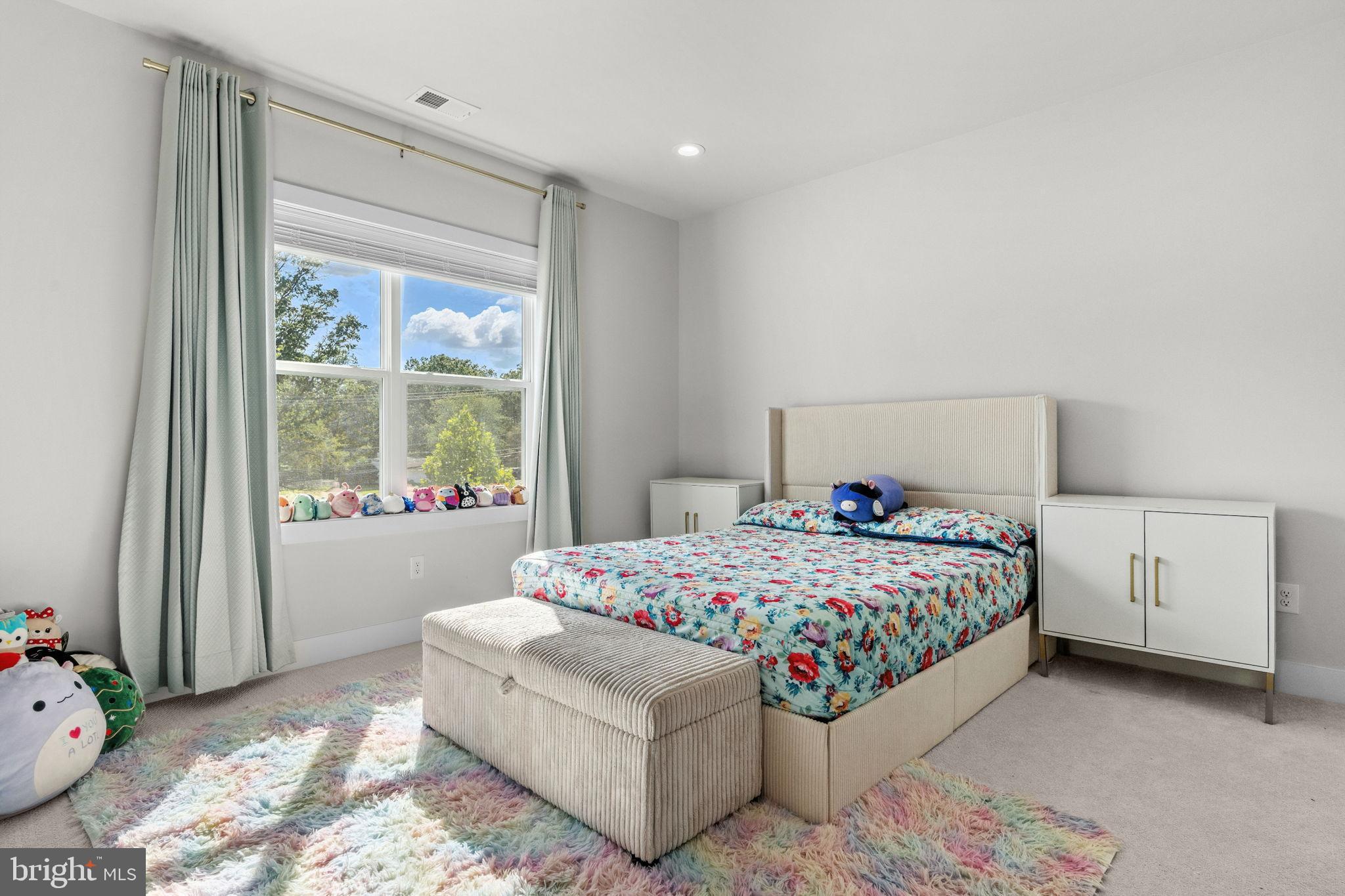 DOYLESTOWN WALK - Residential Lease