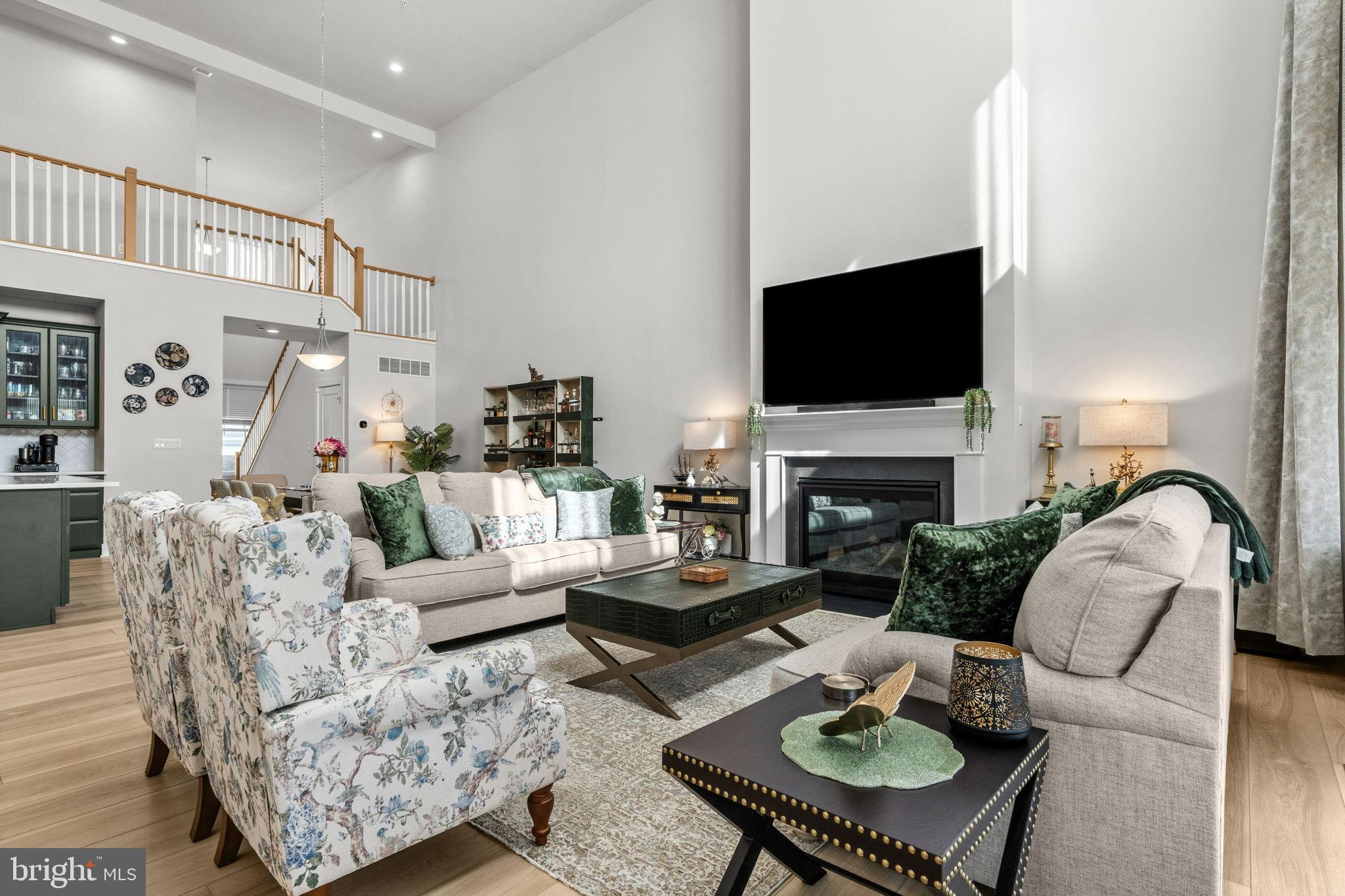 DOYLESTOWN WALK - Residential Lease