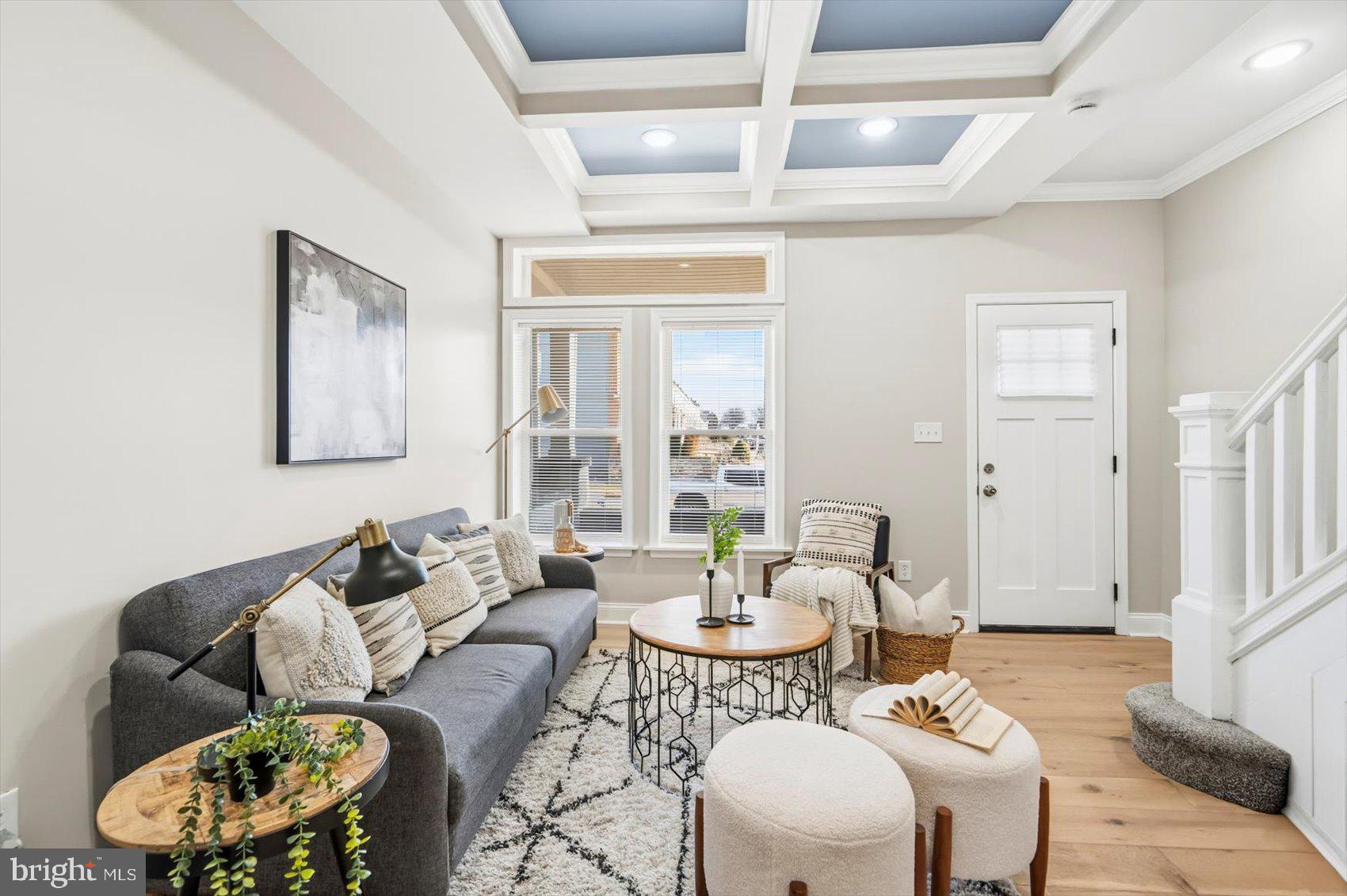 EVERGREEN LAWN - Residential