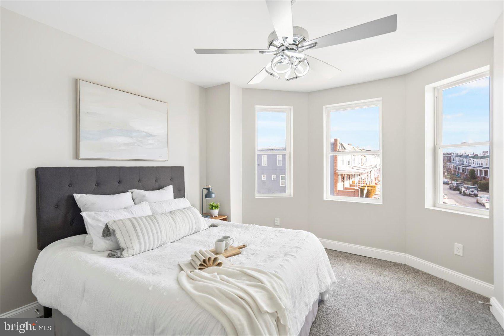 EVERGREEN LAWN - Residential