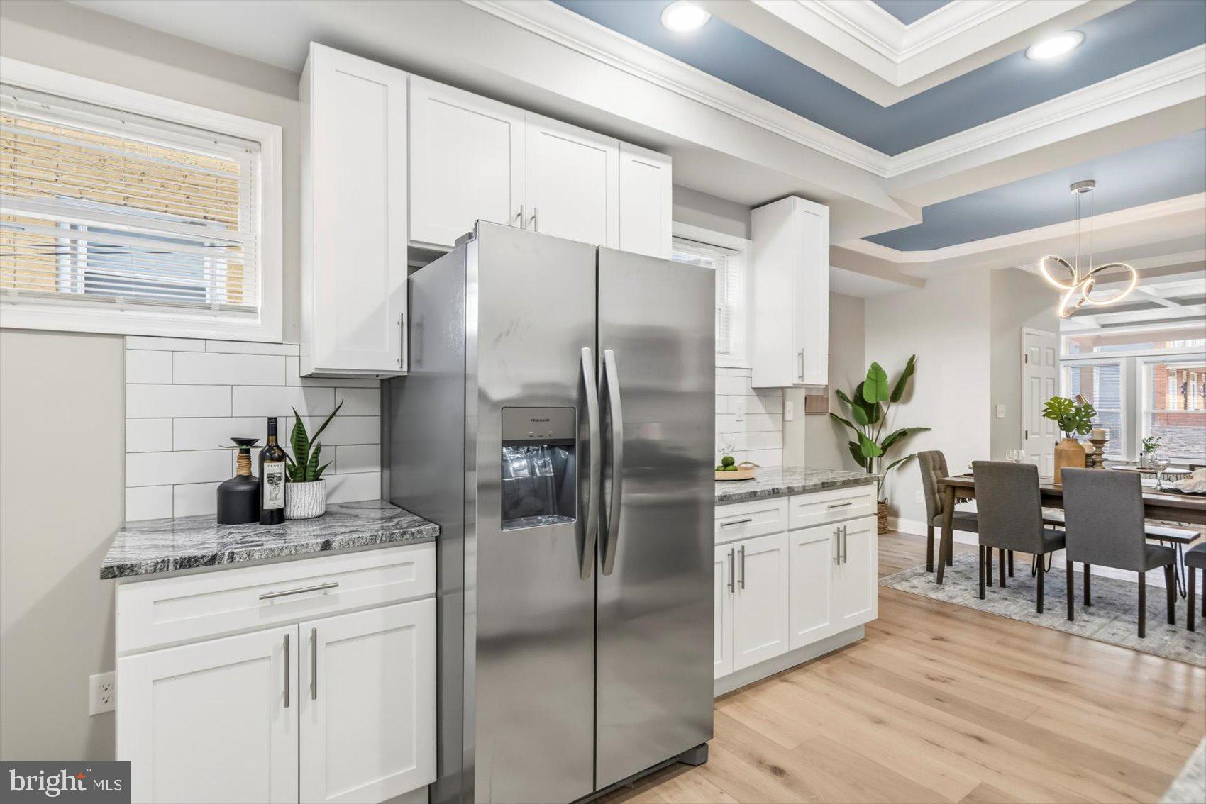 EVERGREEN LAWN - Residential