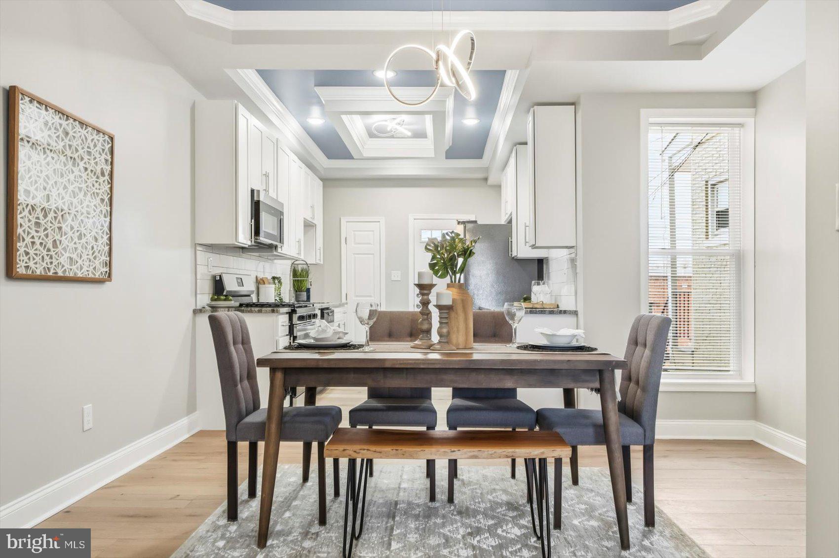 EVERGREEN LAWN - Residential