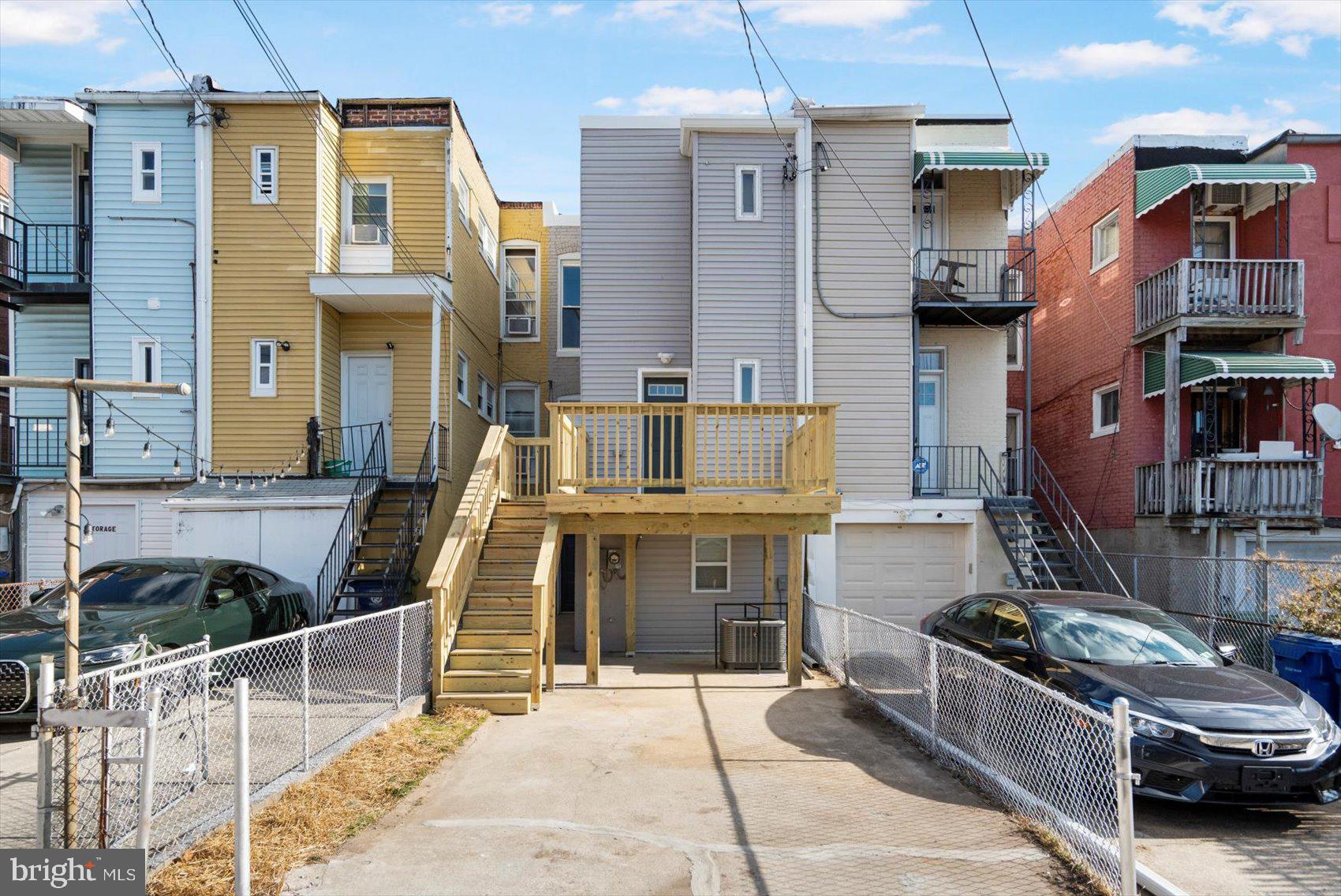 EVERGREEN LAWN - Residential