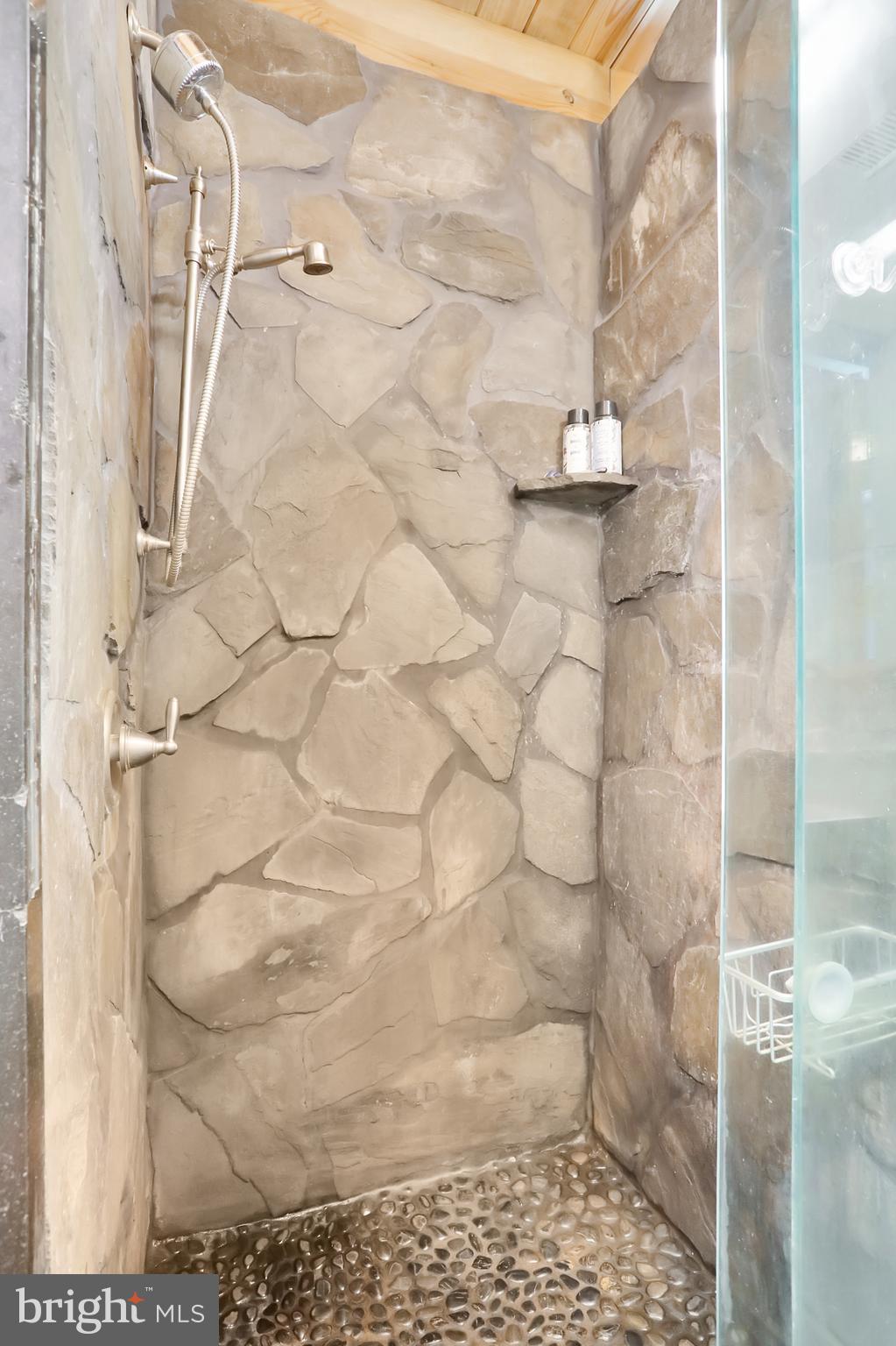 HORSESHOE BEND - Residential