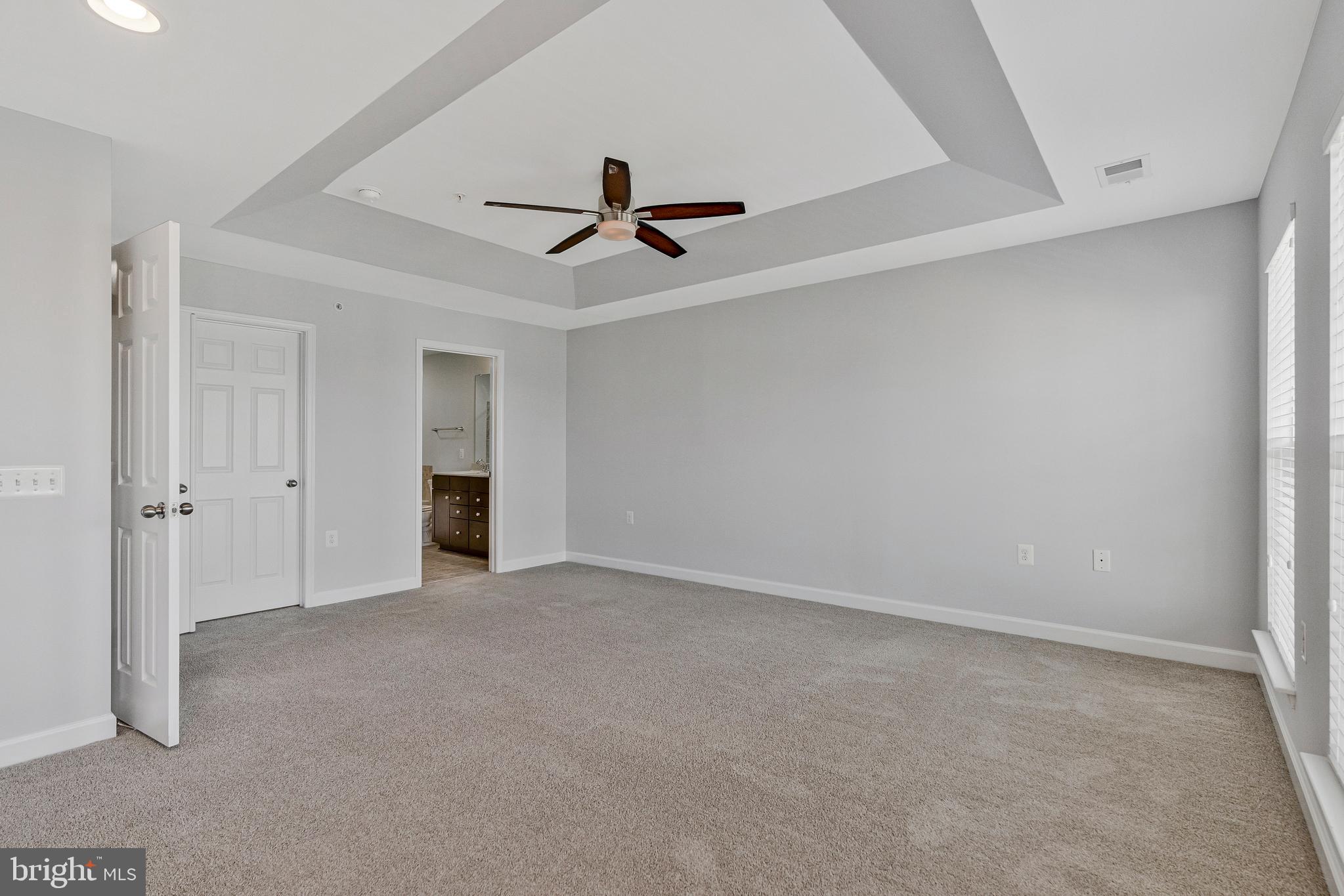 EAST GATE 3 CONDOMINIUM - Residential