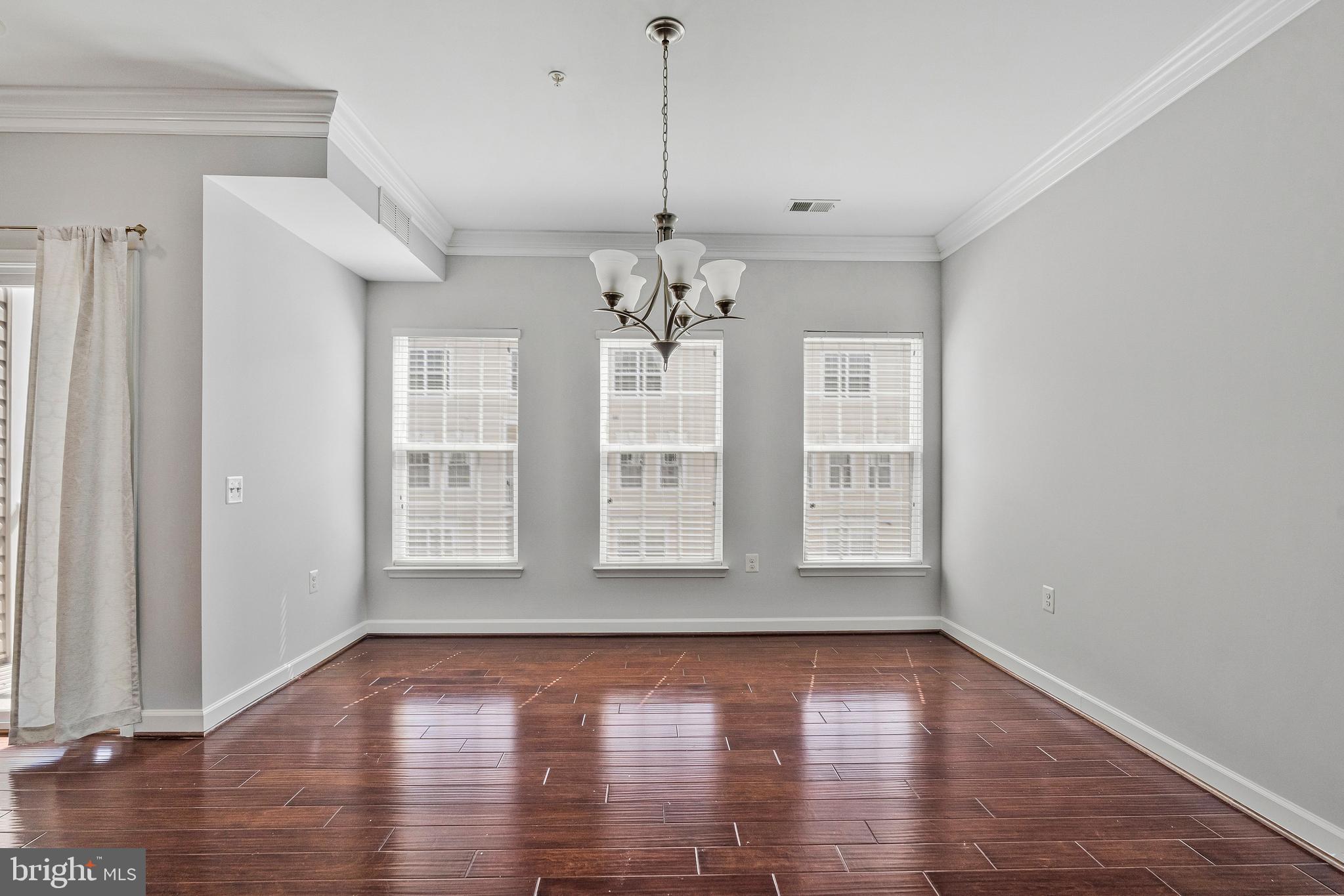 EAST GATE 3 CONDOMINIUM - Residential