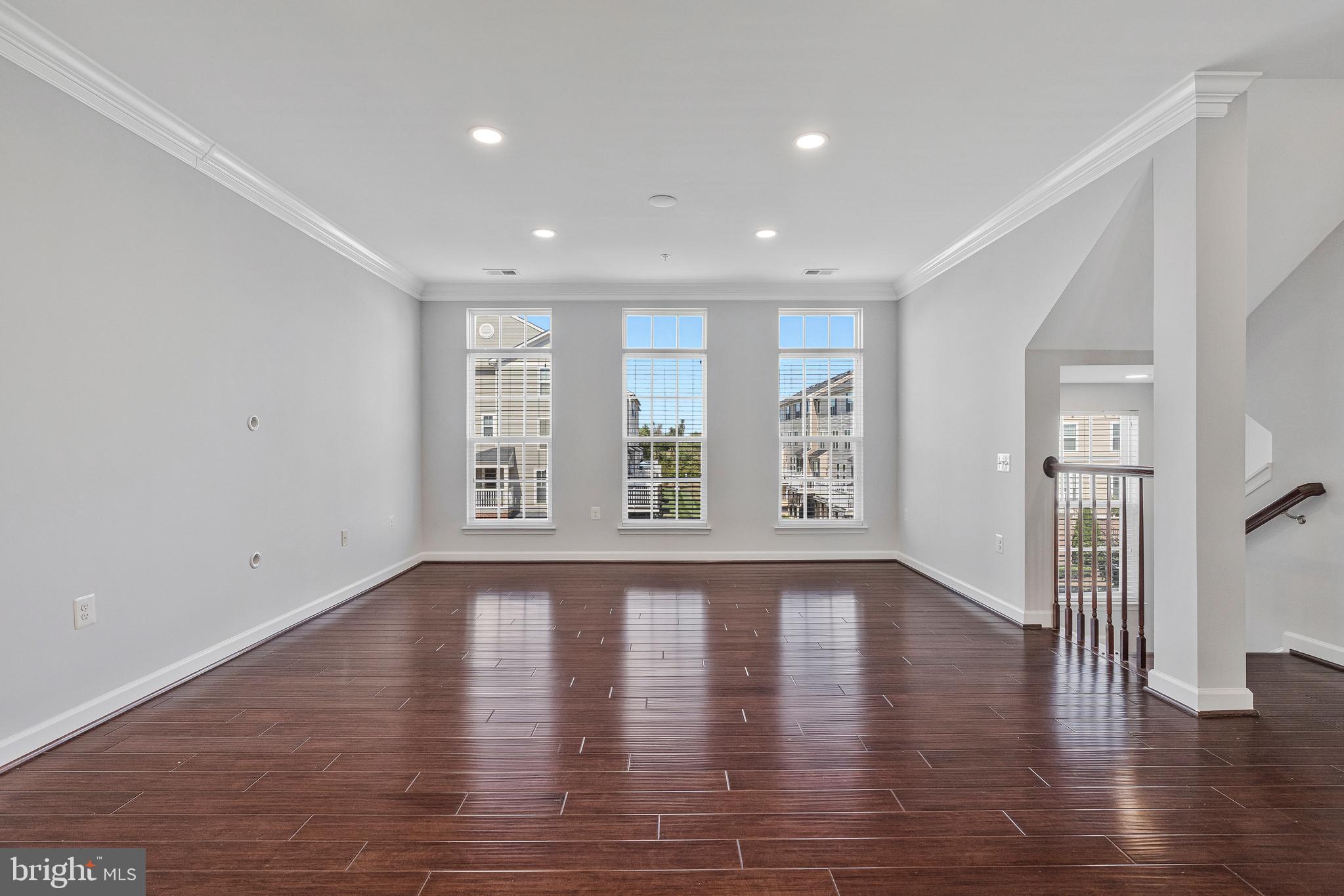 EAST GATE 3 CONDOMINIUM - Residential