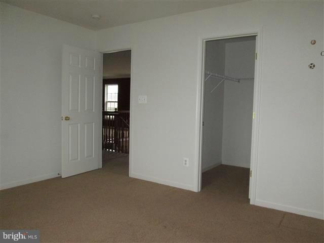 CATTAIL COMMONS - Residential