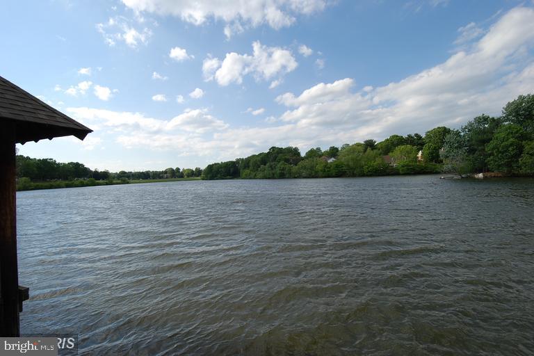 THOMAS CHOICE GARDENS - Residential Lease