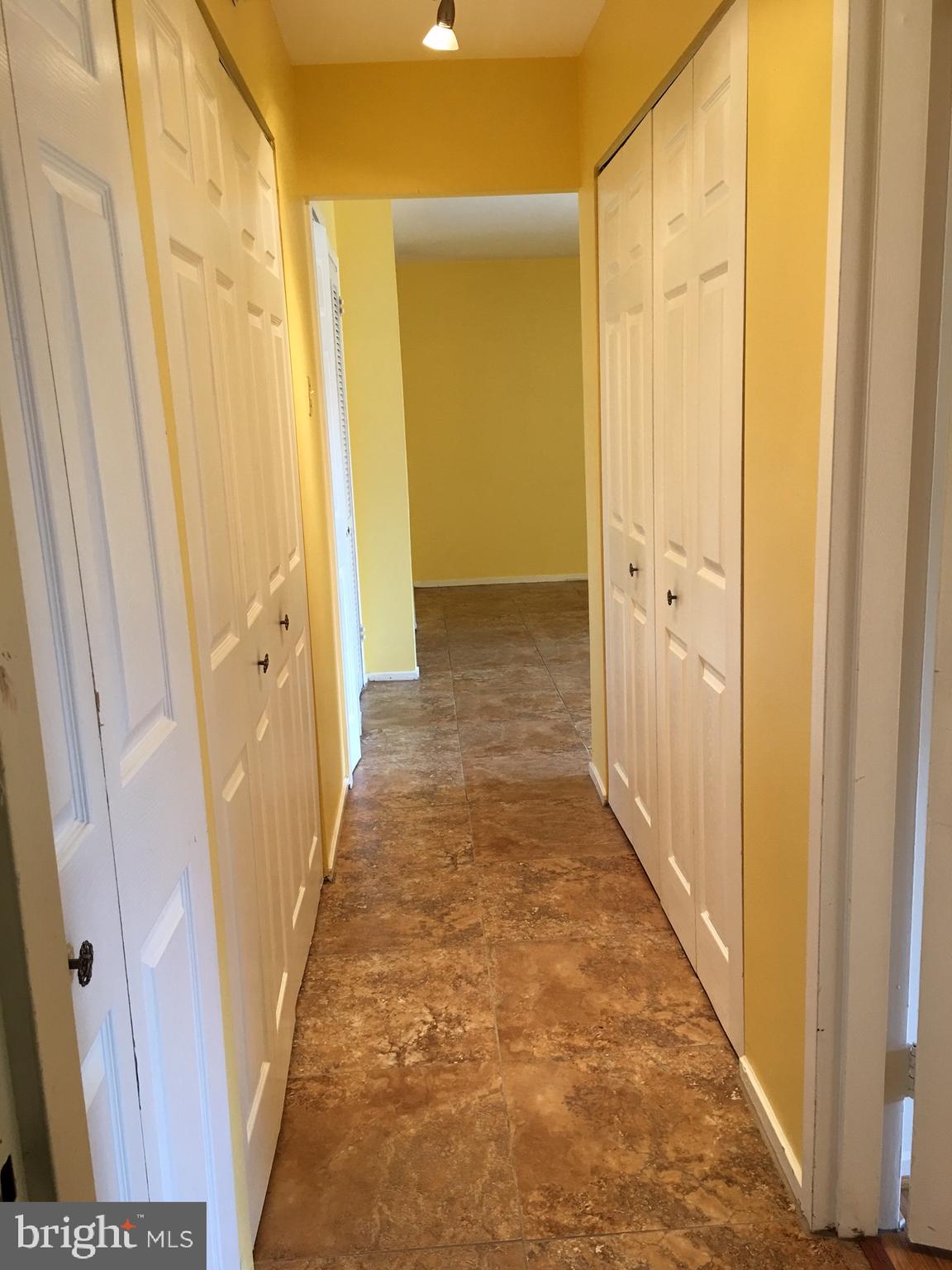 THOMAS CHOICE GARDENS - Residential Lease