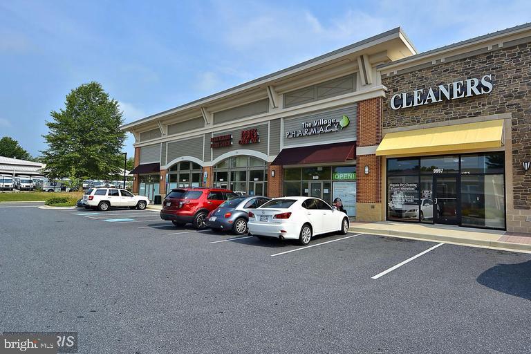 THOMAS CHOICE GARDENS - Residential Lease