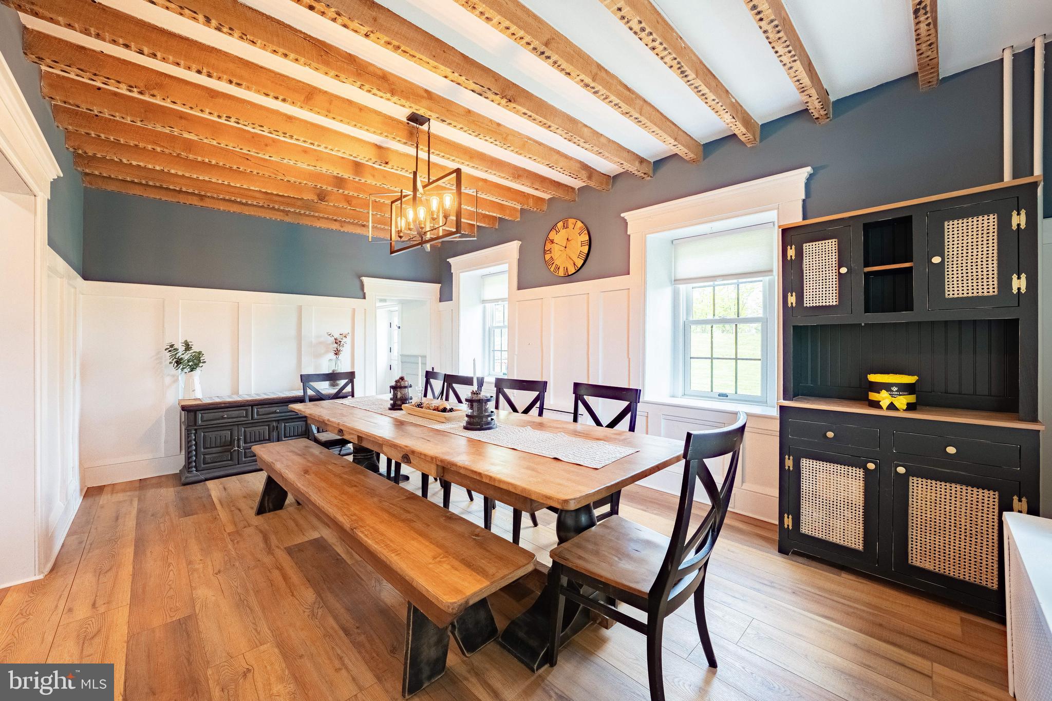 MEADOWBROOK - Residential