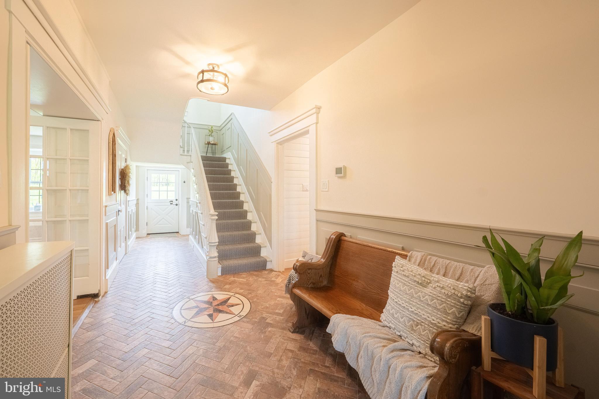 MEADOWBROOK - Residential