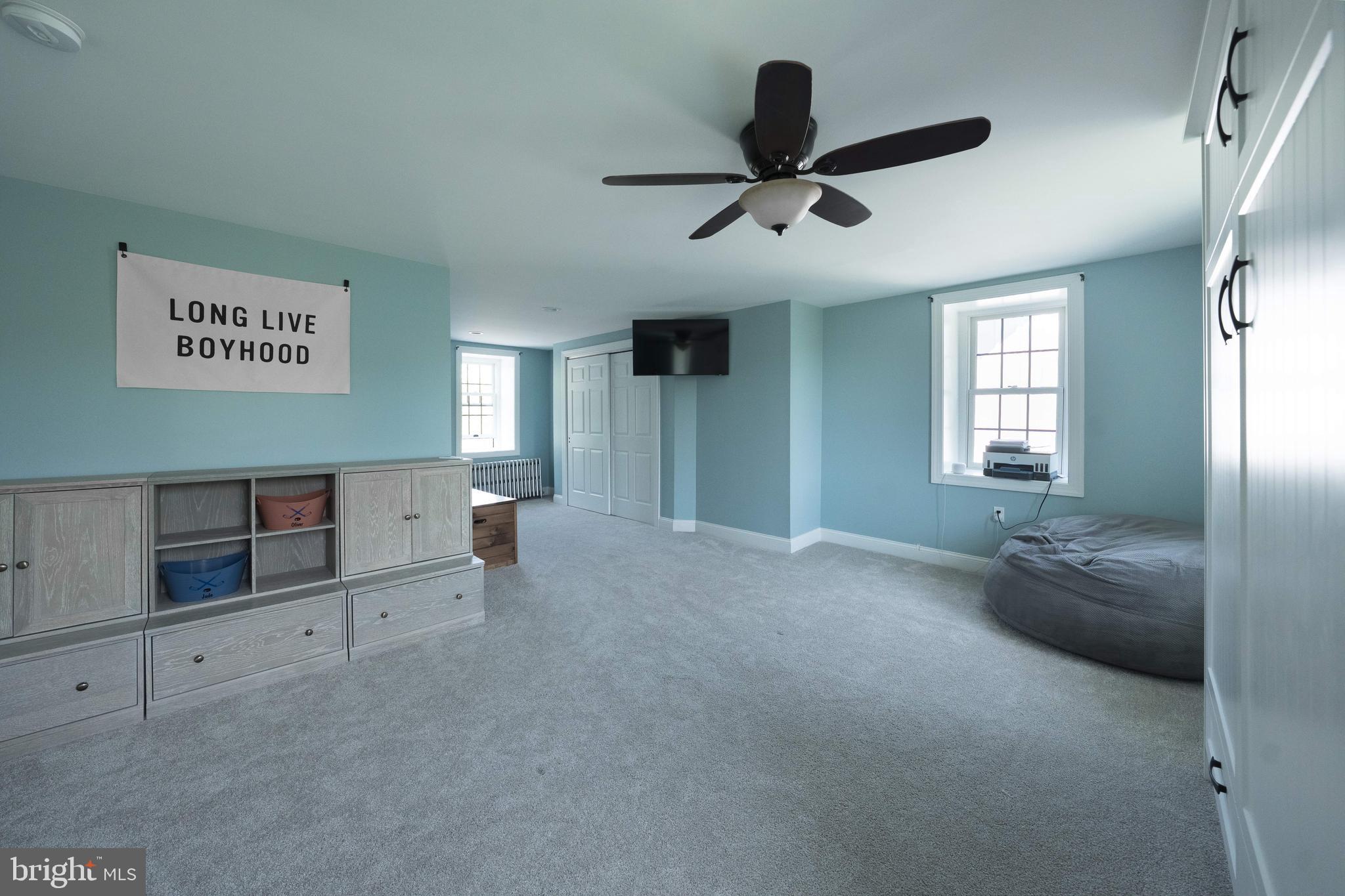 MEADOWBROOK - Residential