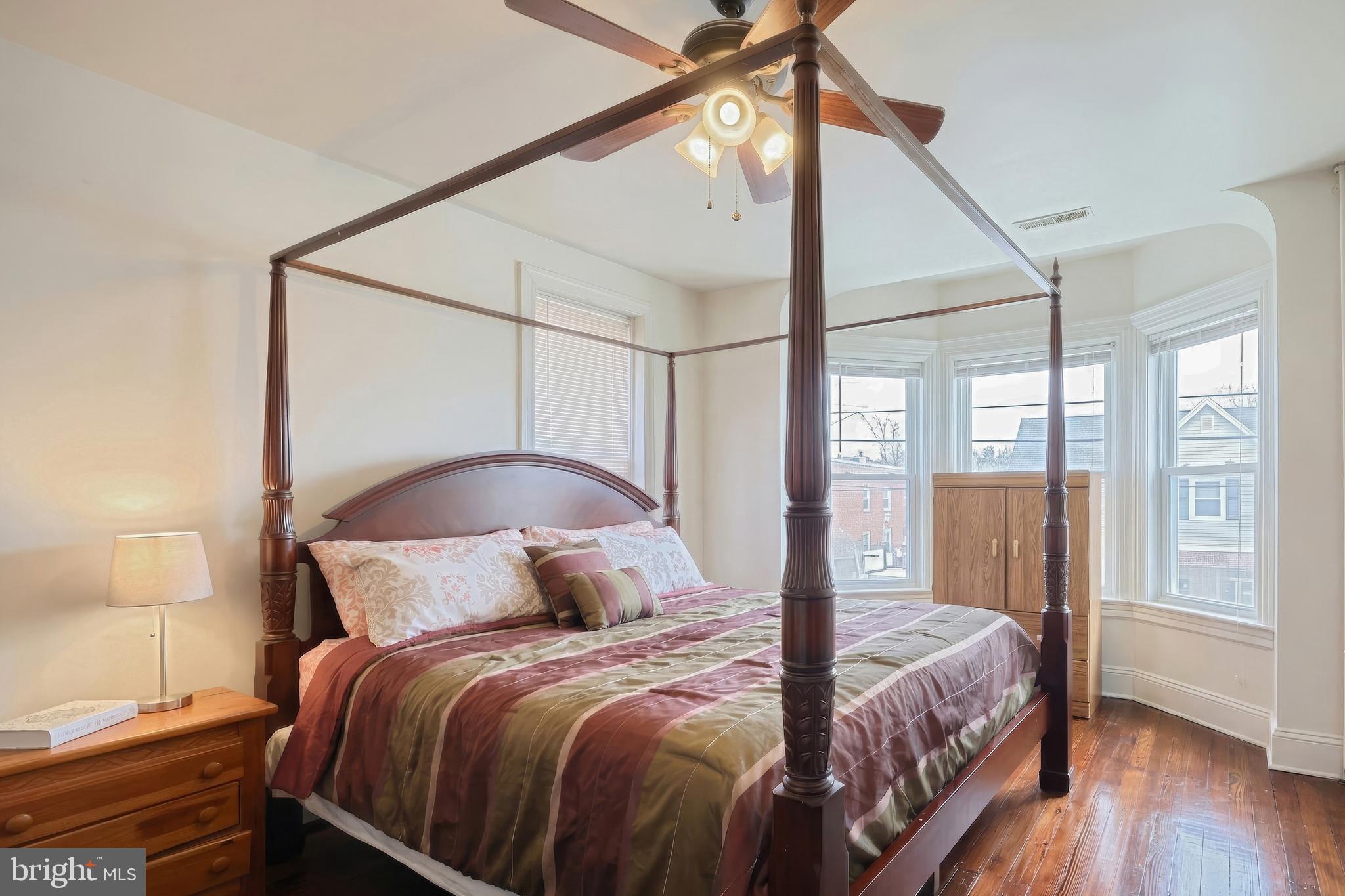 723 PENNSYLVANIA AVENUE