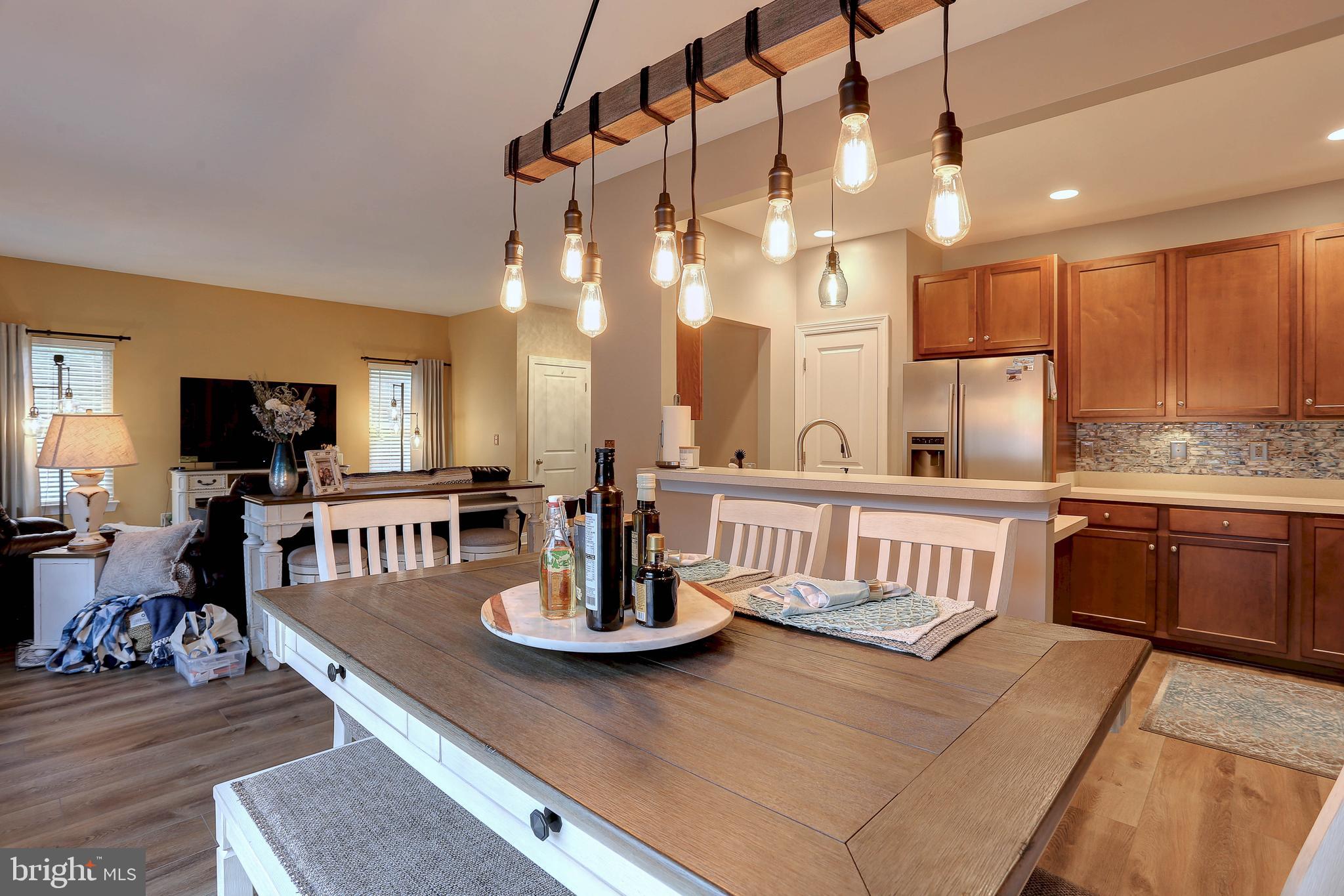 LYNNBROOK - Residential