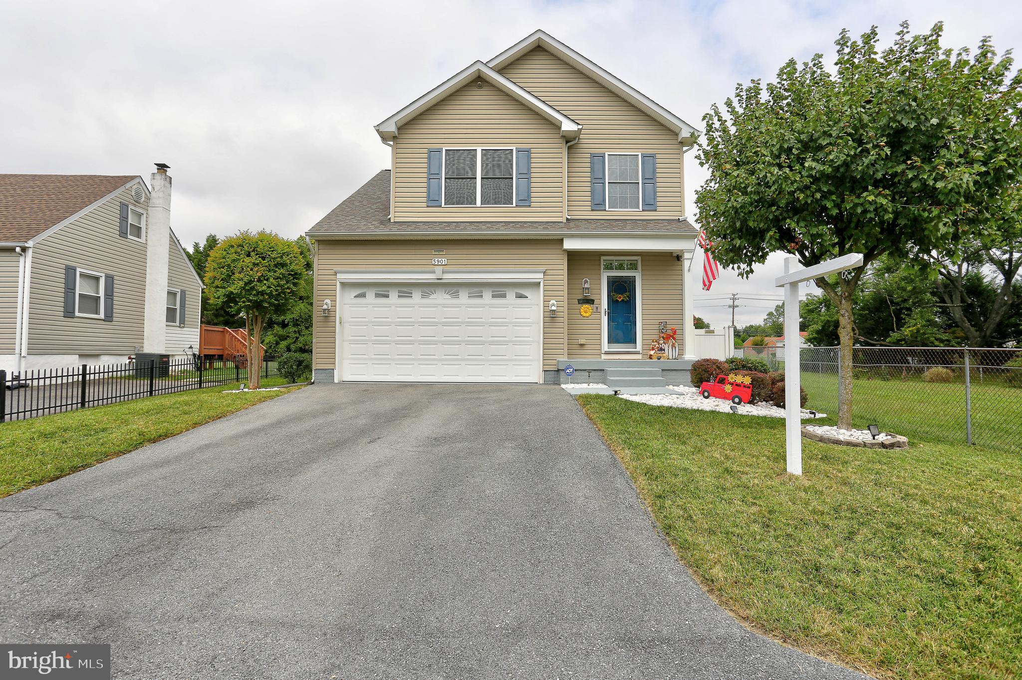 LYNNBROOK - Residential